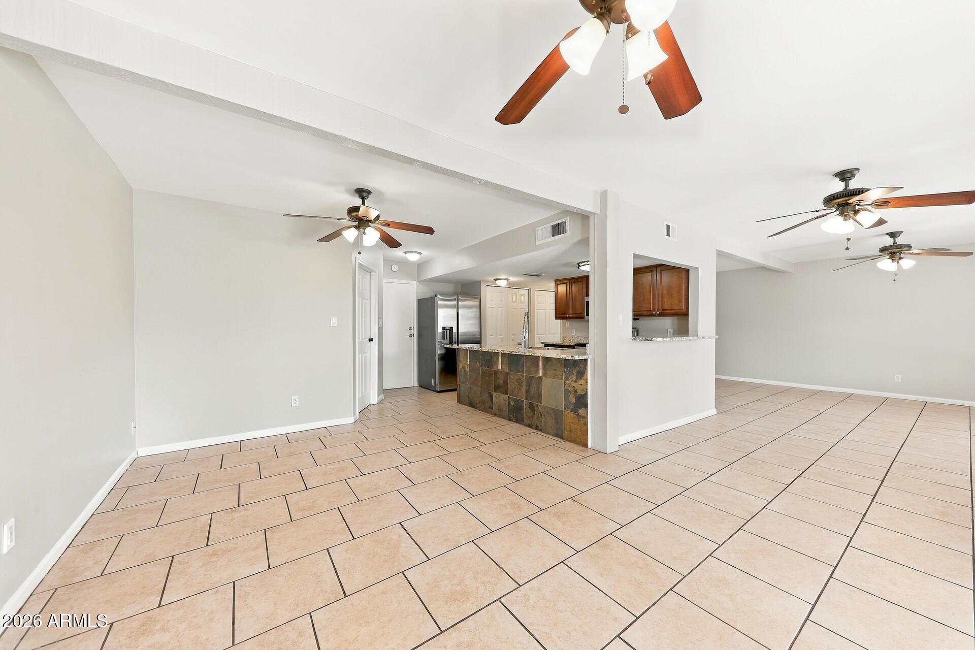 3819 W MERCER Lane