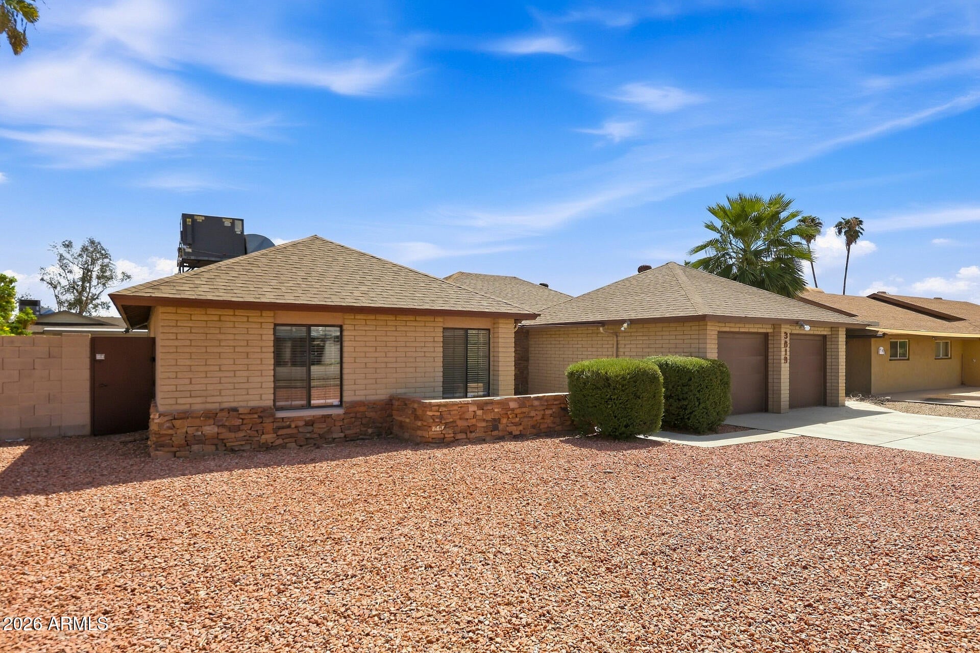3819 W MERCER Lane