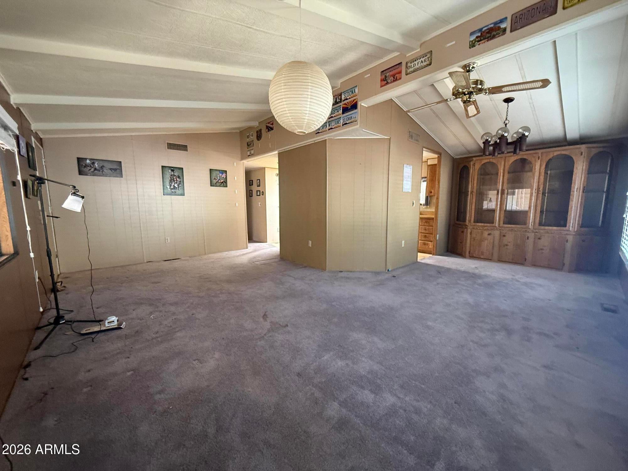 6770 W State Rte 89A -- 62