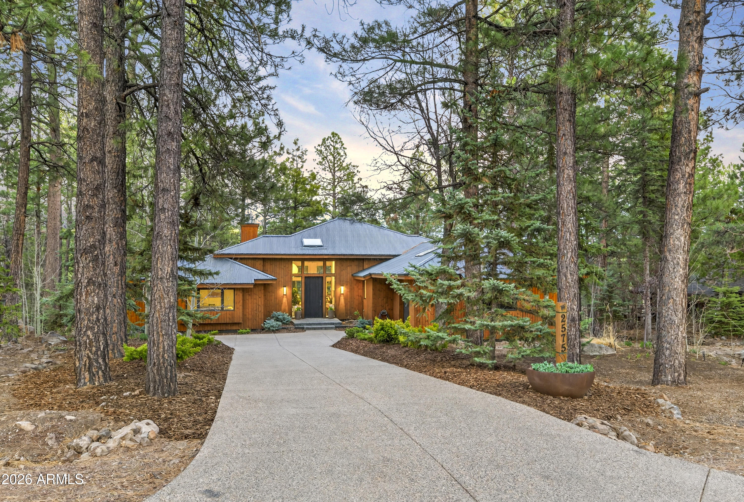 2575 LINDBERG SPG --