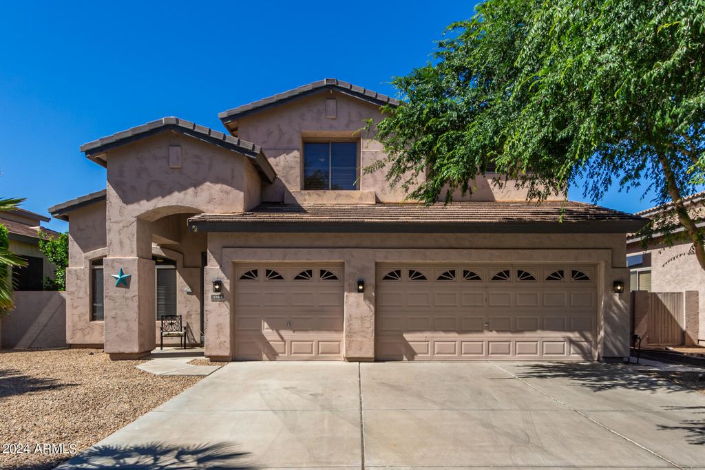 Photo of 1754 E Cotton Court, Gilbert, AZ 85234 (MLS # 6918311)