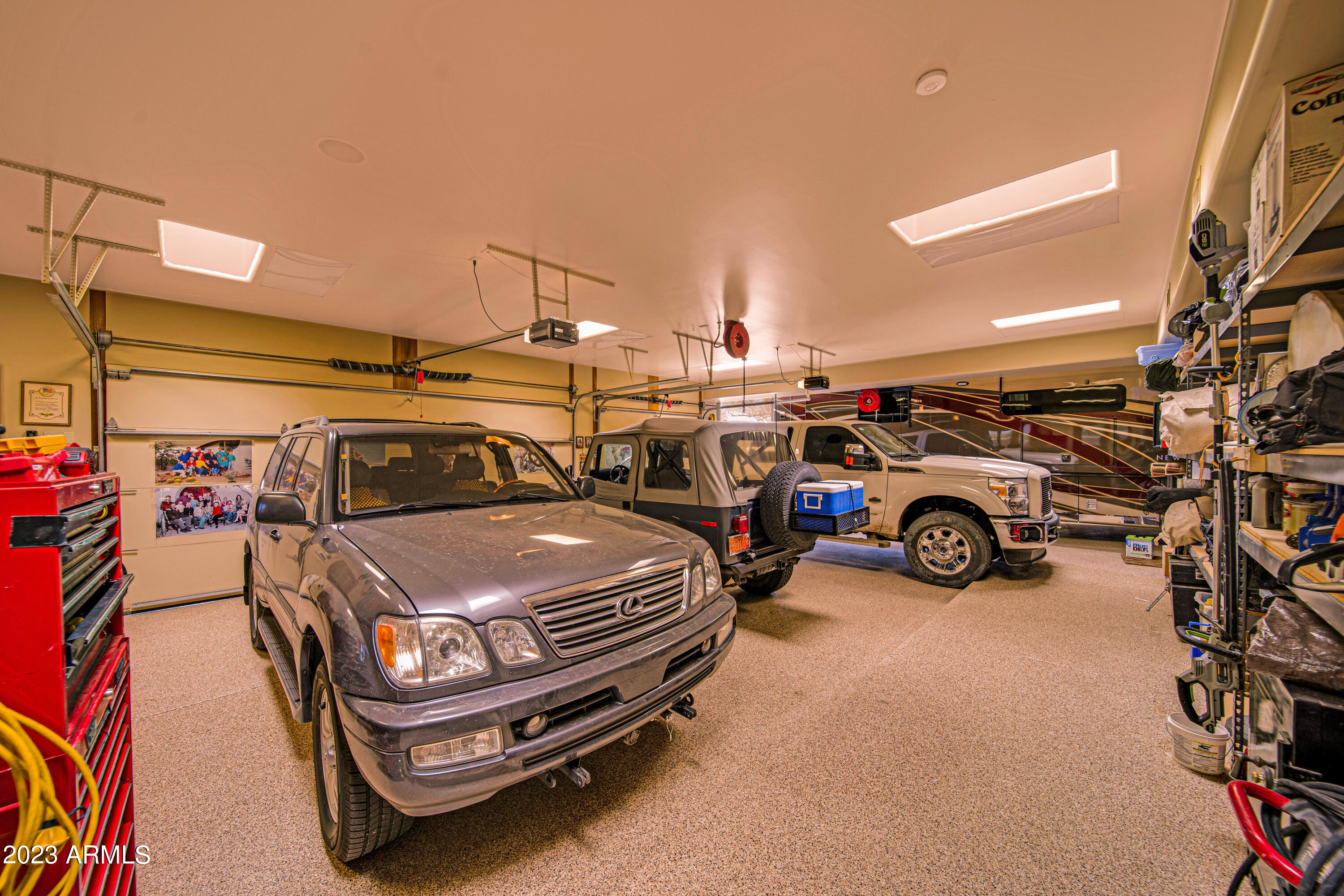 Wickenburg, Arizona 85390, United States, 3 Bedrooms Bedrooms, ,4 BathroomsBathrooms,Residential,Active,163222