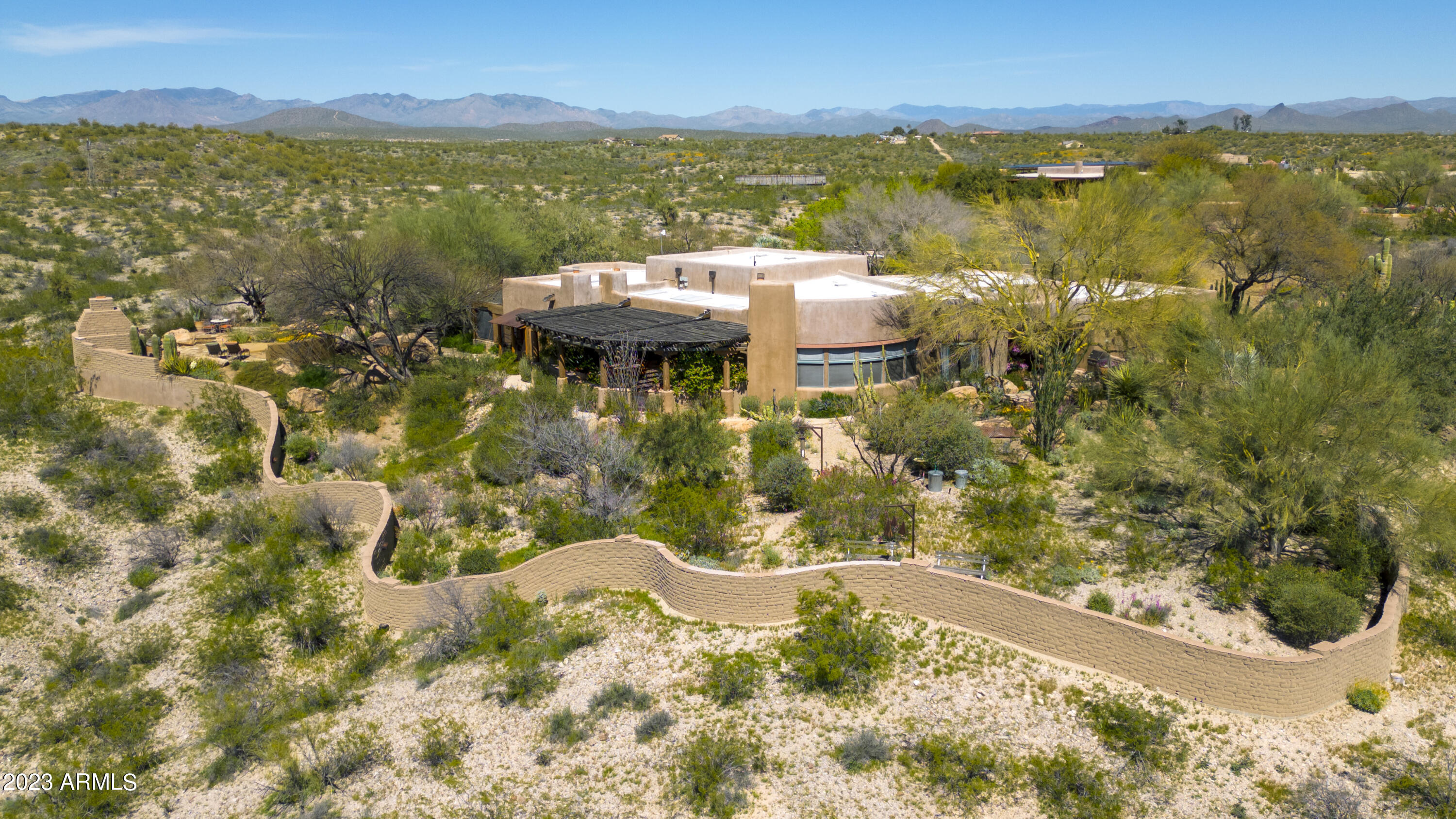 Wickenburg, Arizona 85390, United States, 3 Bedrooms Bedrooms, ,4 BathroomsBathrooms,Residential,Active,163222