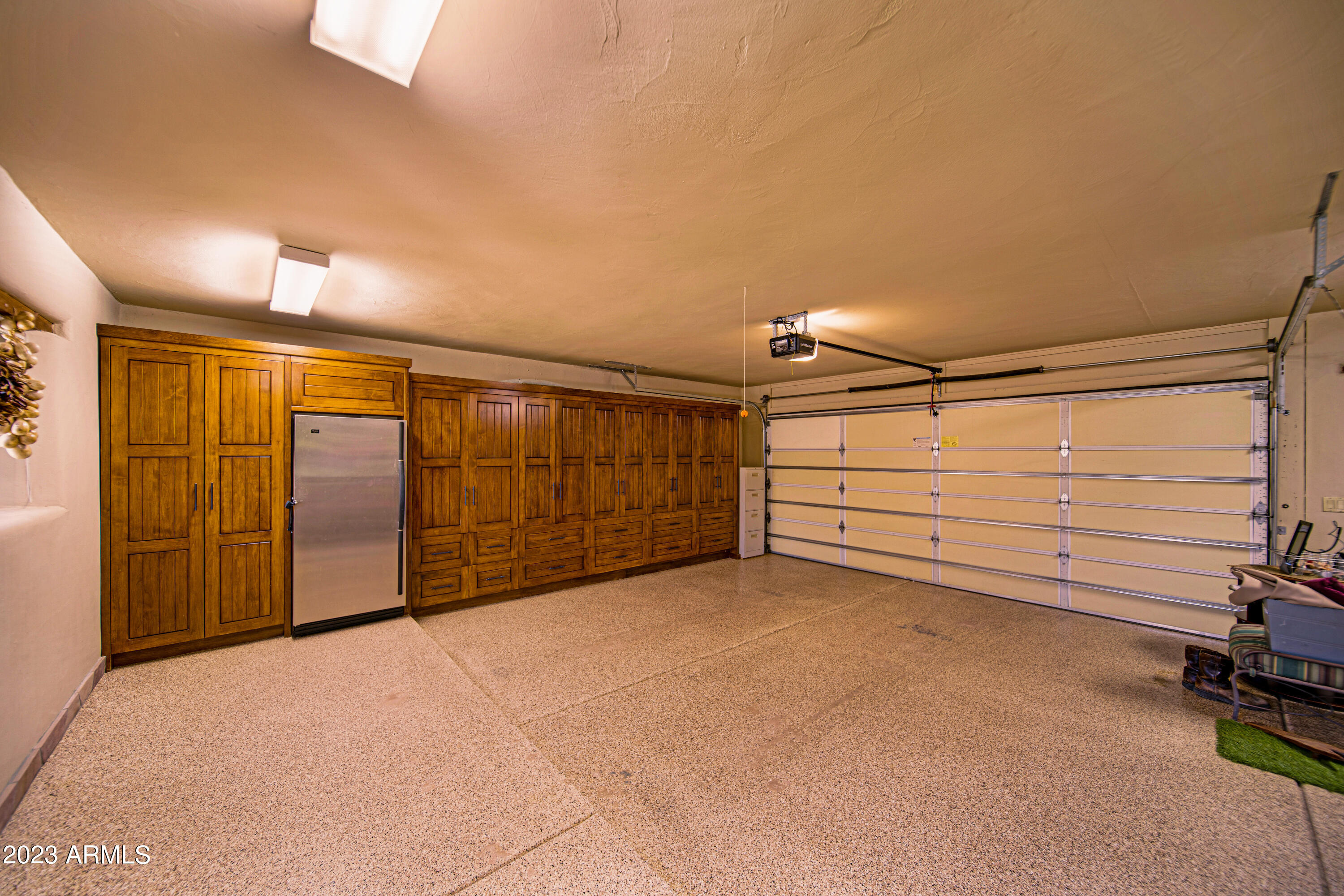 Wickenburg, Arizona 85390, United States, 3 Bedrooms Bedrooms, ,4 BathroomsBathrooms,Residential,Active,163222