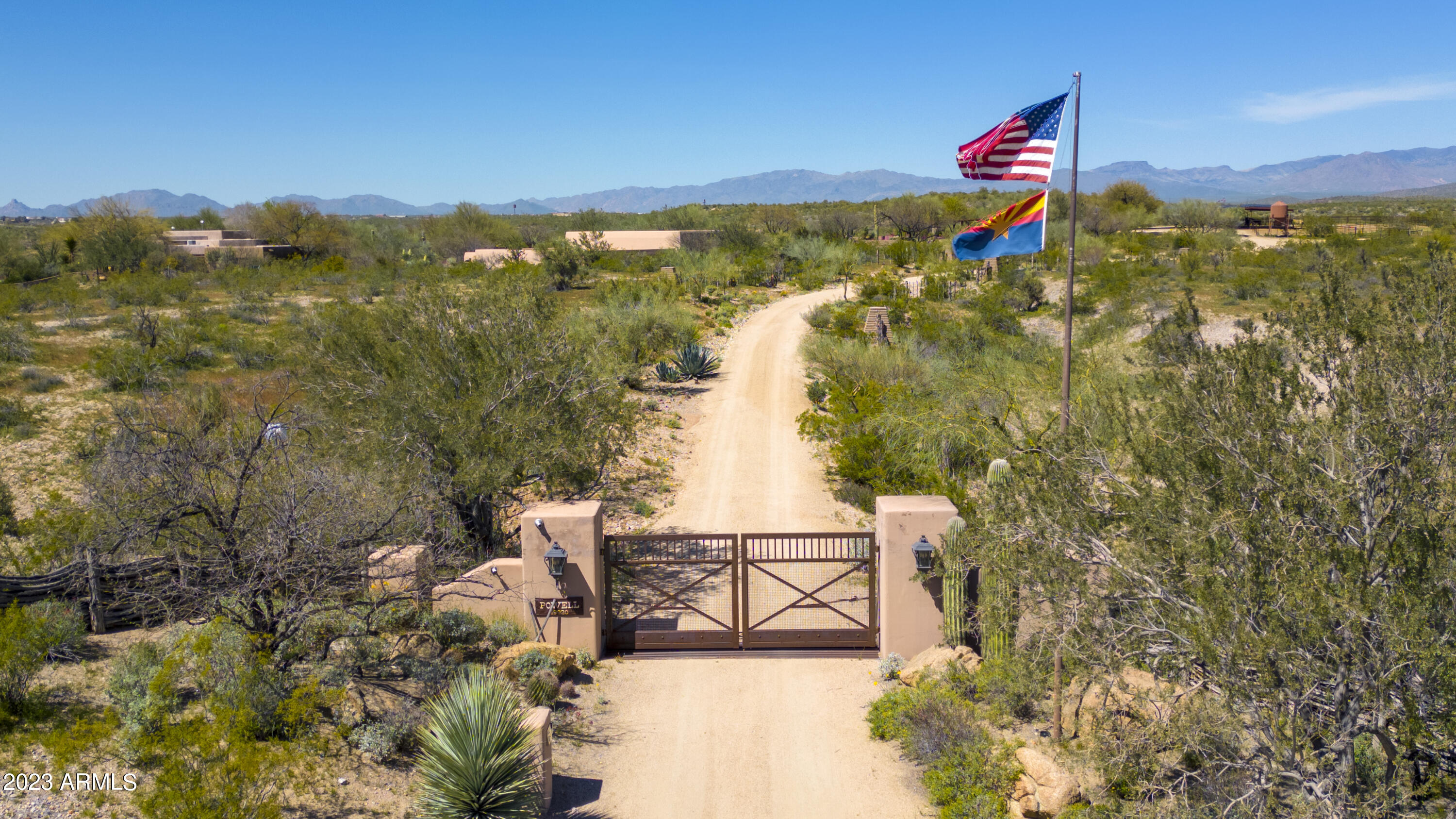 Wickenburg, Arizona 85390, United States, 3 Bedrooms Bedrooms, ,4 BathroomsBathrooms,Residential,Active,163222