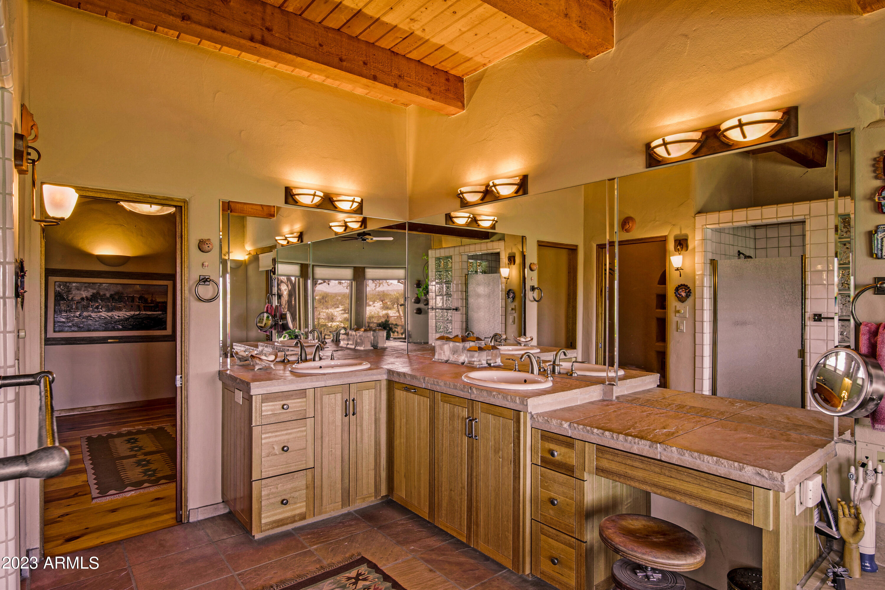 Wickenburg, Arizona 85390, United States, 3 Bedrooms Bedrooms, ,4 BathroomsBathrooms,Residential,Active,163222