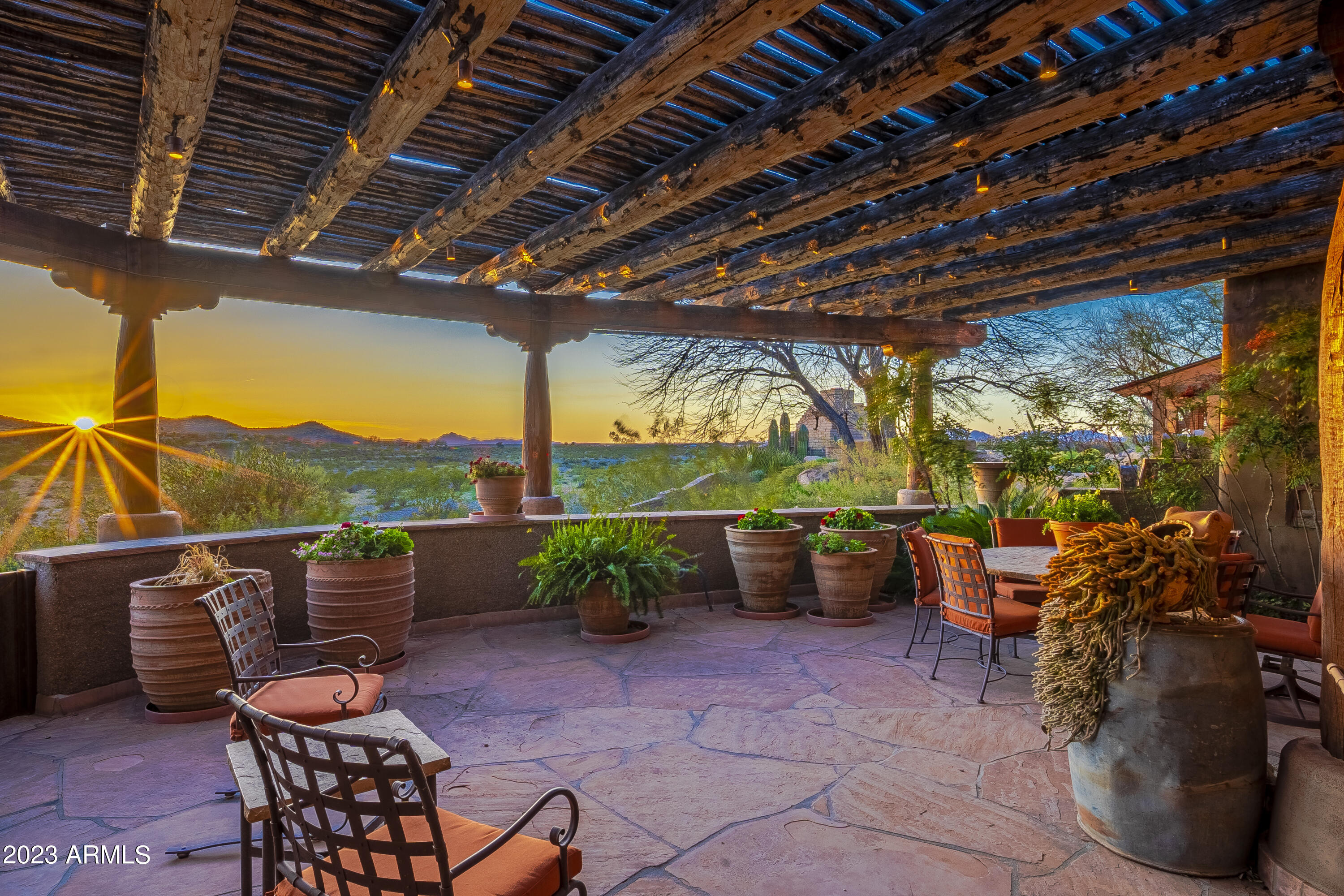 Wickenburg, Arizona 85390, United States, 3 Bedrooms Bedrooms, ,4 BathroomsBathrooms,Residential,Active,163222