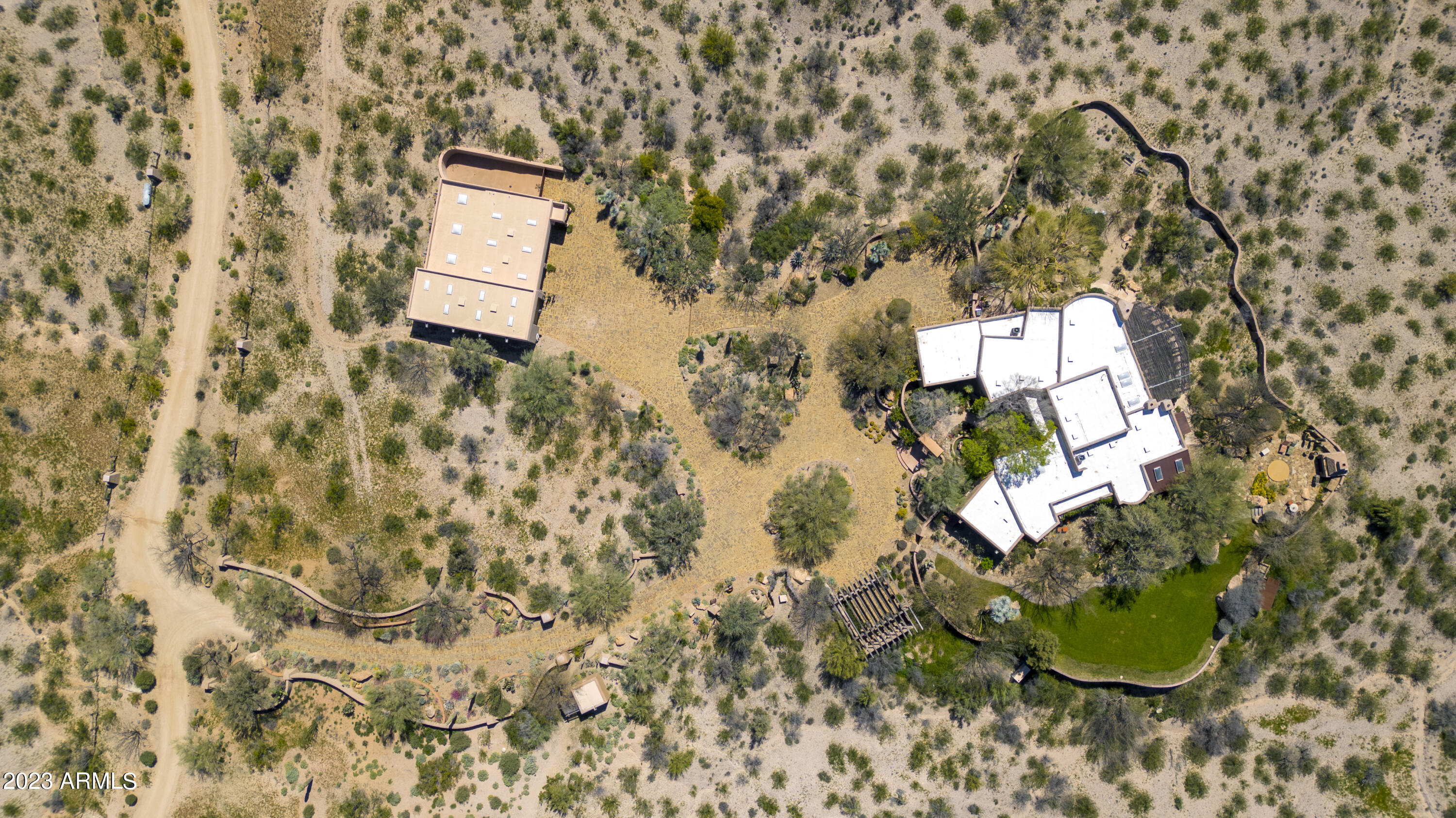 Wickenburg, Arizona 85390, United States, 3 Bedrooms Bedrooms, ,4 BathroomsBathrooms,Residential,Active,163222