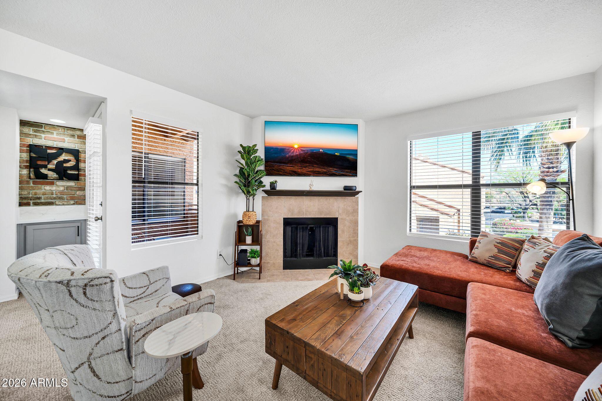 8787 E Mountain View Road 2038