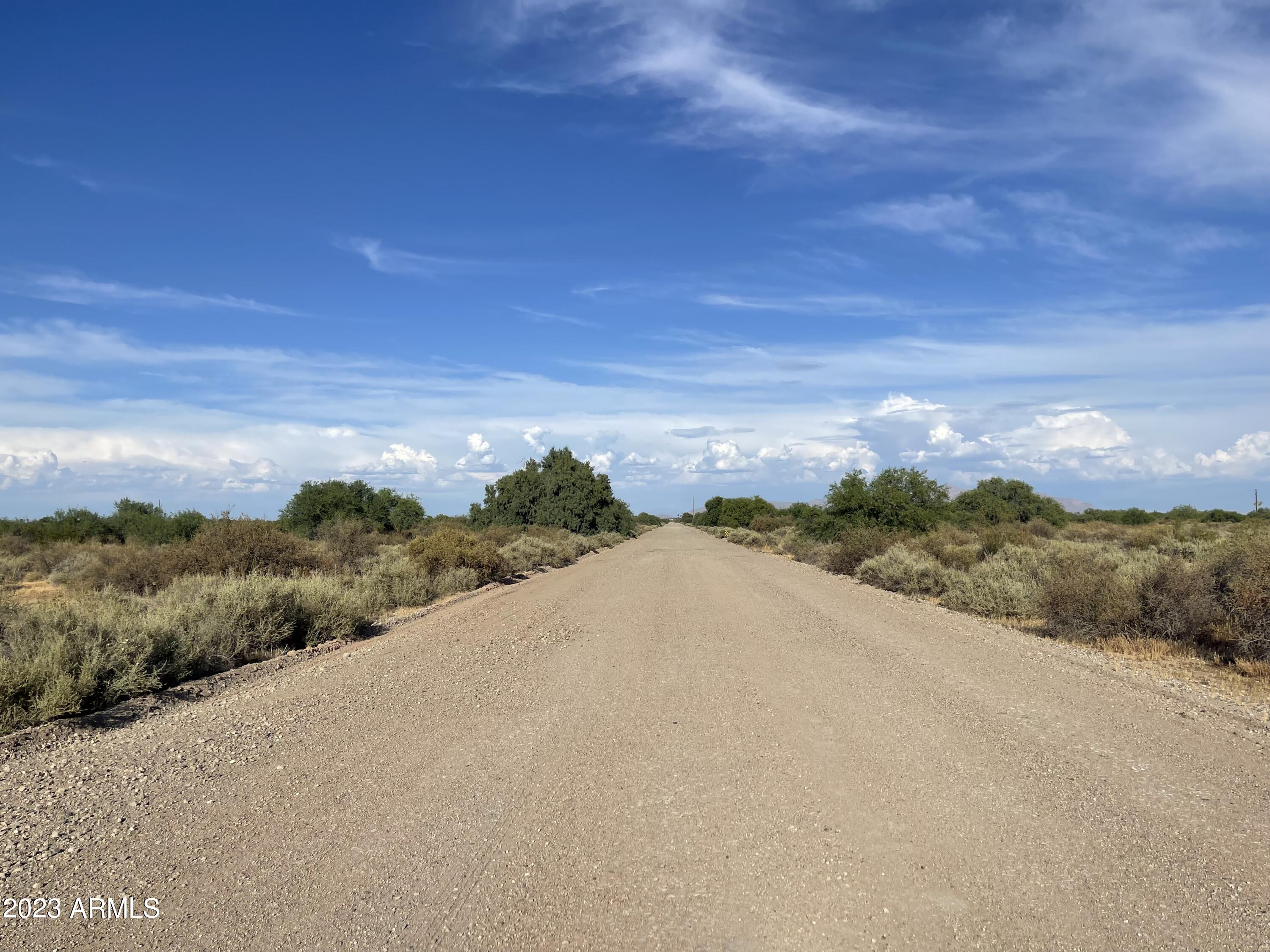 Photo 2 of 8 of 3205 N PANTANO VALLEY (6 Lots) Road 6 land
