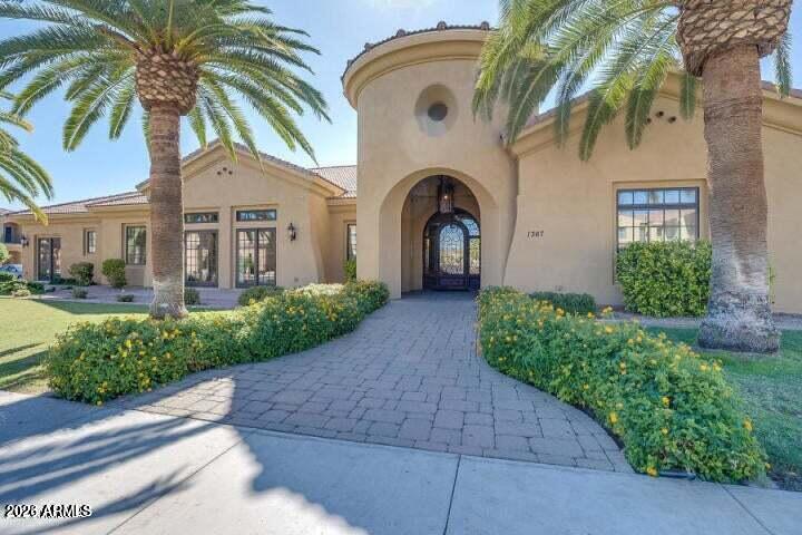 1367 S COUNTRY CLUB Drive 1121