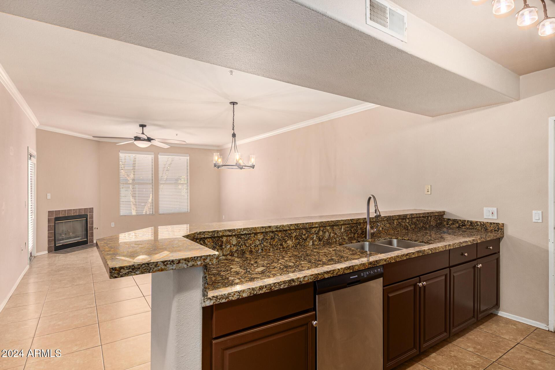 19777 N 76th Street Apt 1186