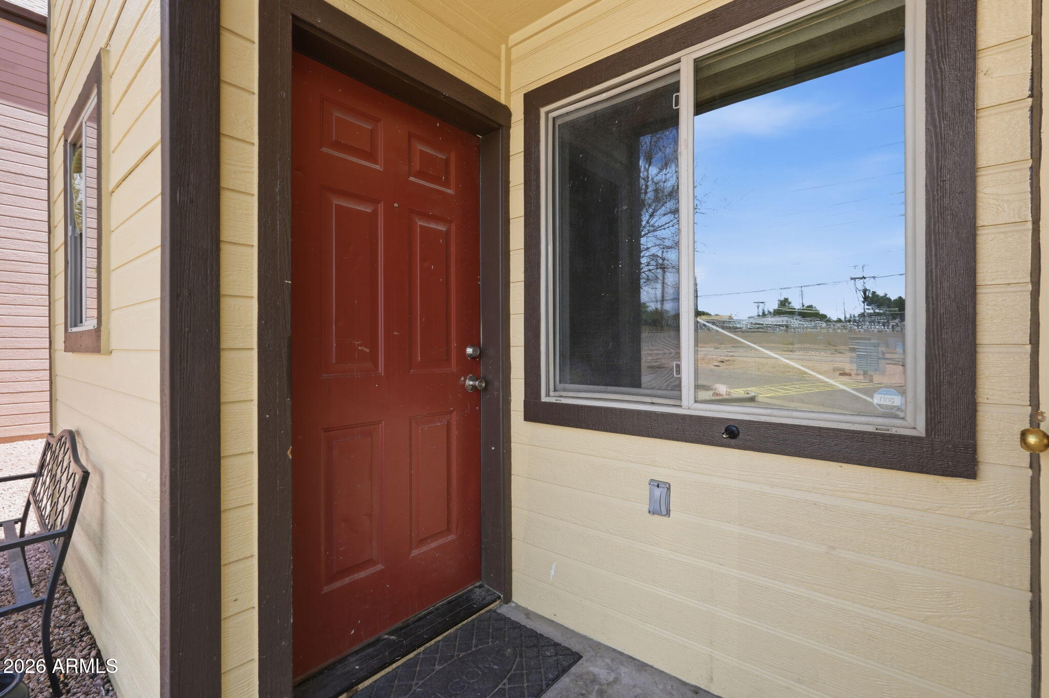 803 W LONGHORN Road 1