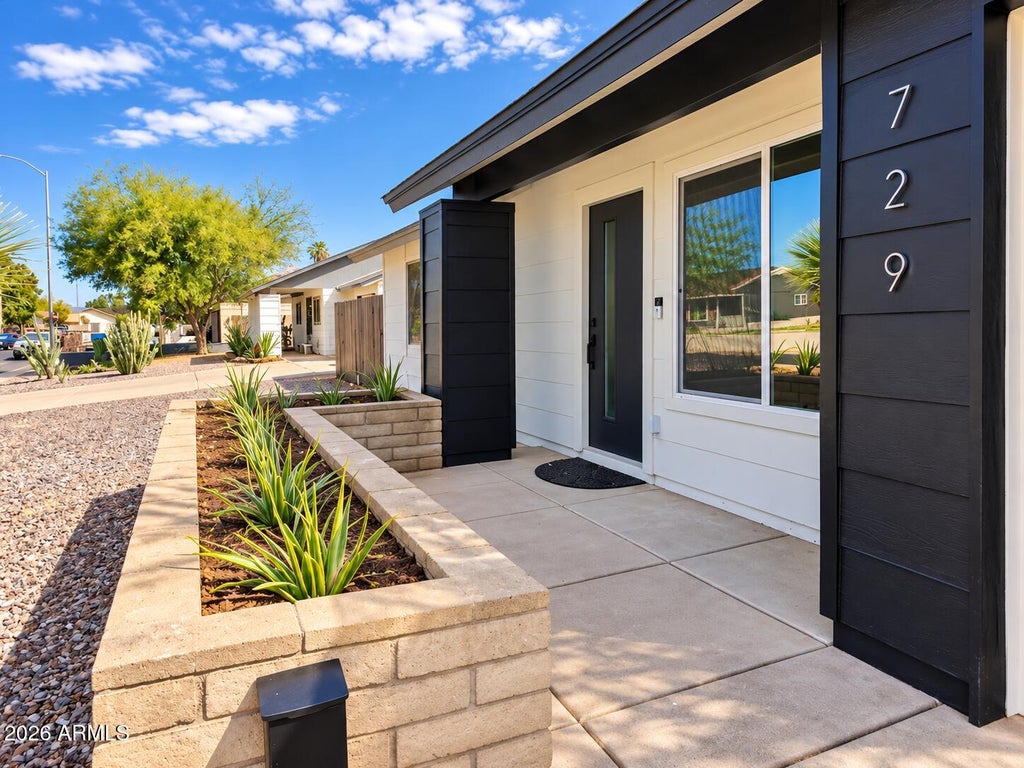 Photo of 729 E Huber Street, Mesa, AZ 85203 (MLS # 7089057)