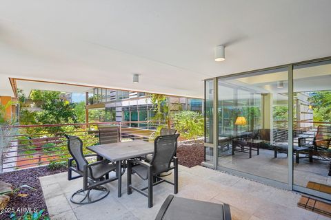 7161 E RANCHO VISTA Drive 2002 Scottsdale AZ 85251