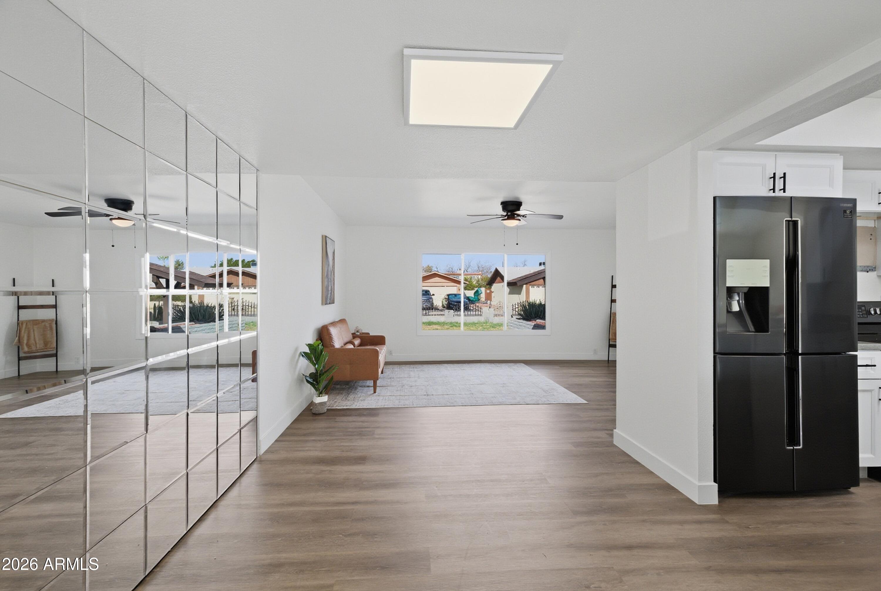 4813 W HAYWARD Avenue