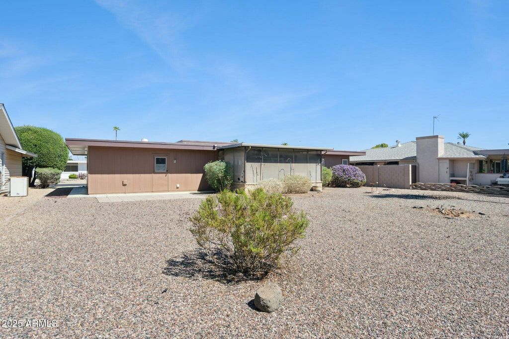 Photo of 9405 W Rolling Hills Drive, Sun City, AZ 85351 (MLS # 6927718)