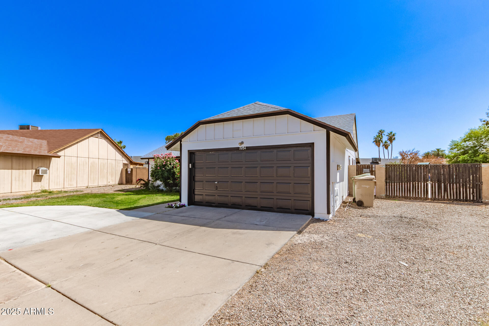 7231 W SIERRA VISTA Drive