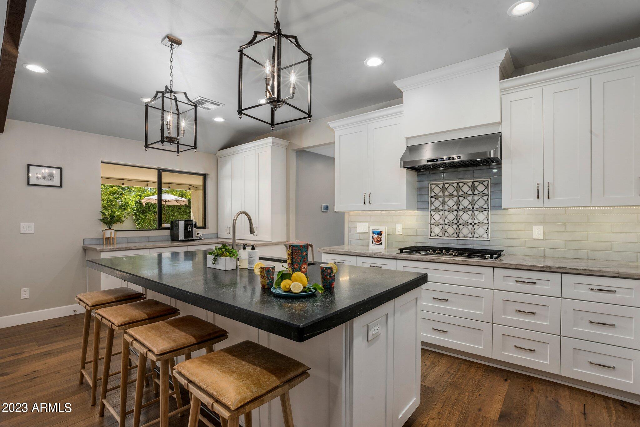 8343 E QUARTERHORSE Trail