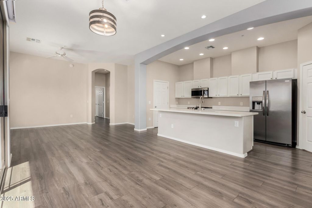 Photo of 42424 N Gavilan Peak Parkway #55206, Anthem, AZ 85086 (MLS # 6923971)