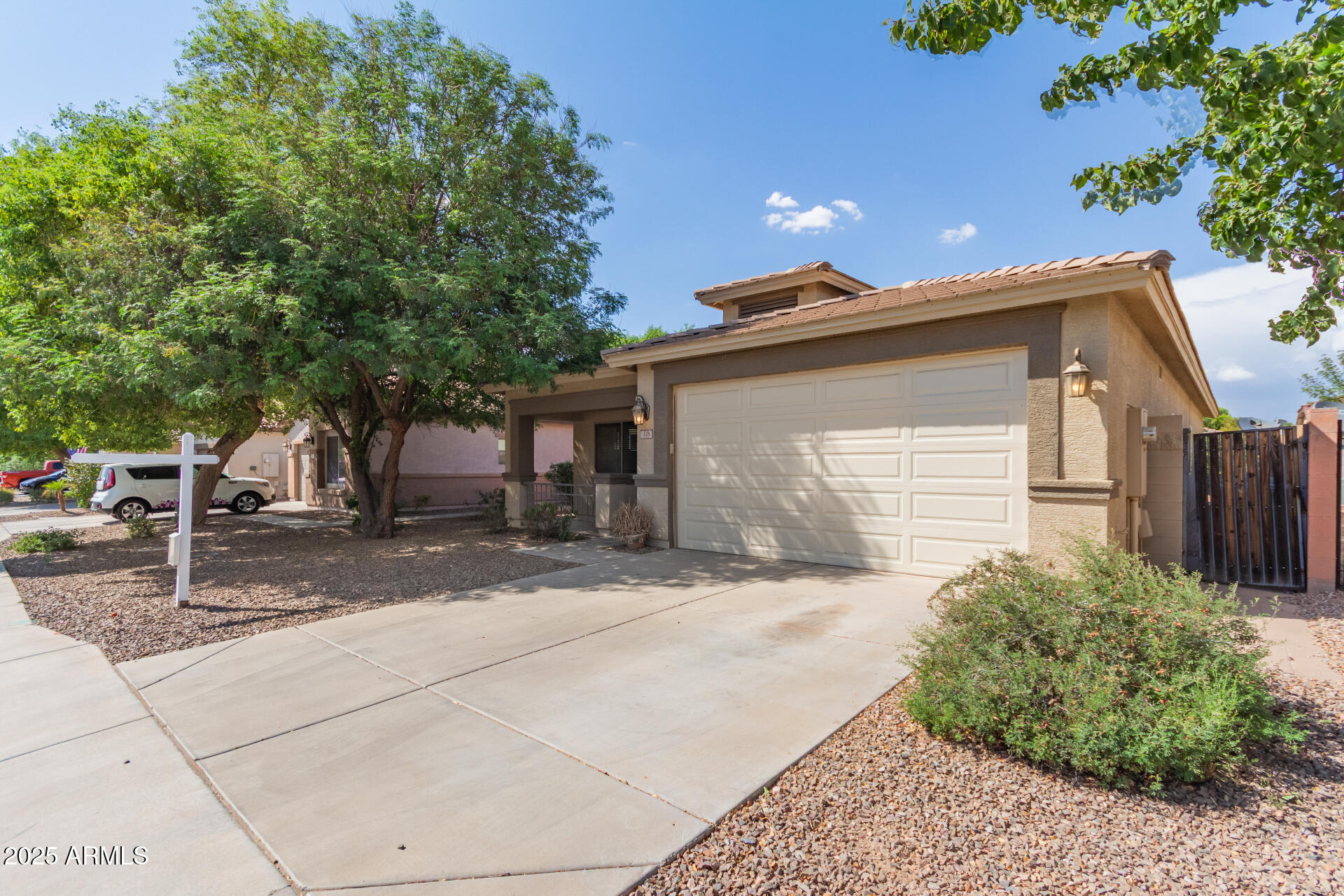 Homes for Sale in Queen Creek Arizona 3 328 W DRAGON TREE Avenue