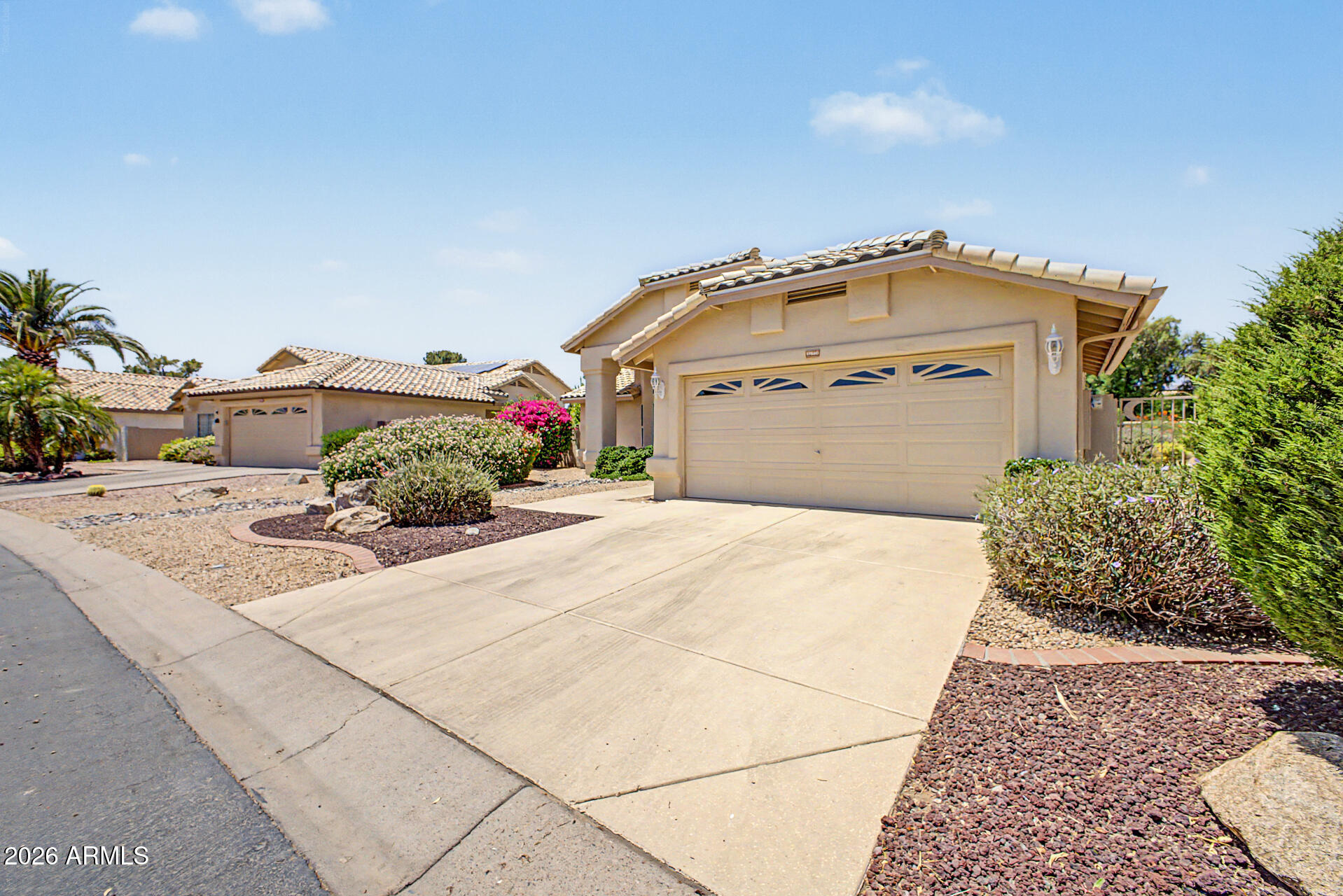 17560 N RAINBOW Circle