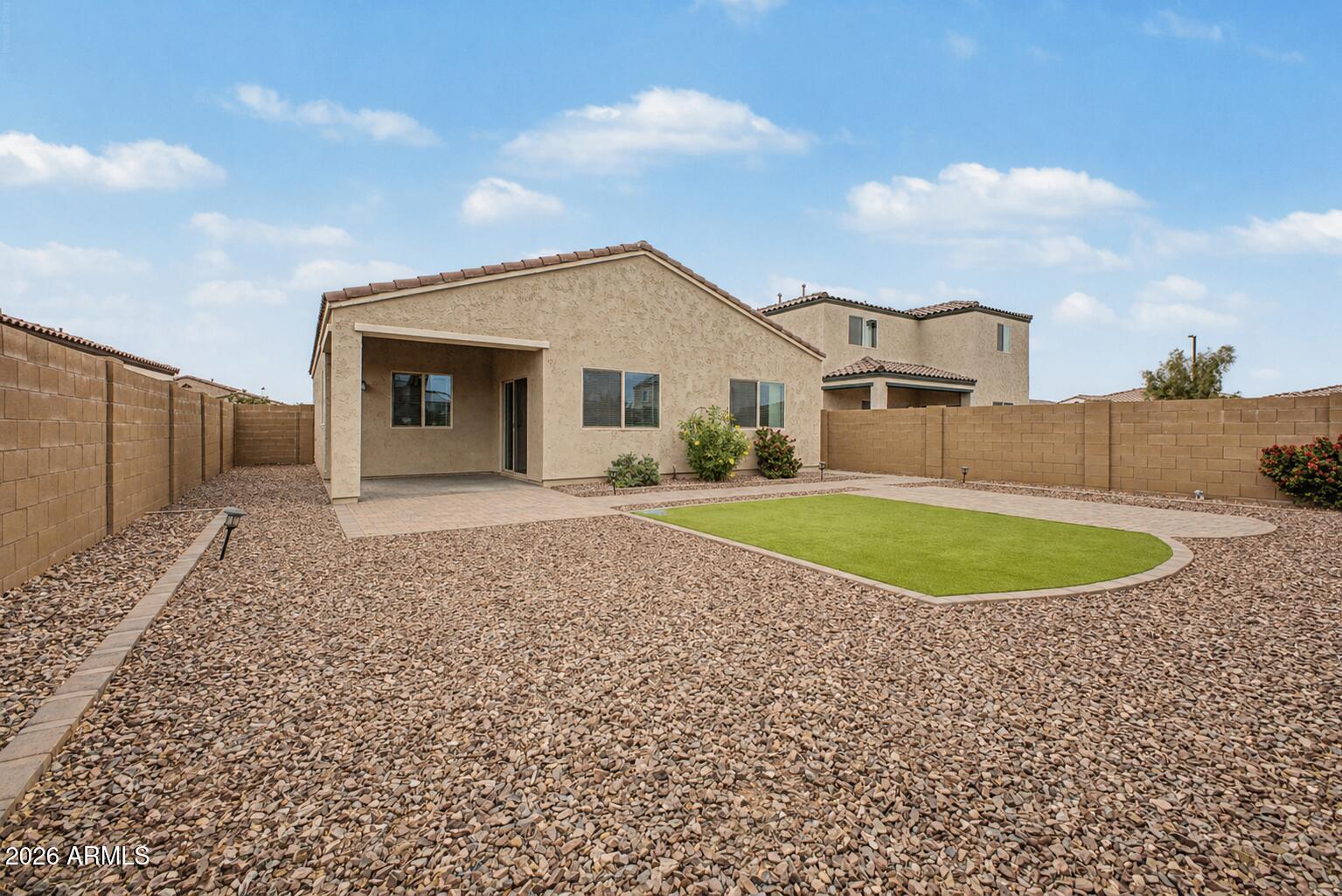 LUKE LANDING - Residential