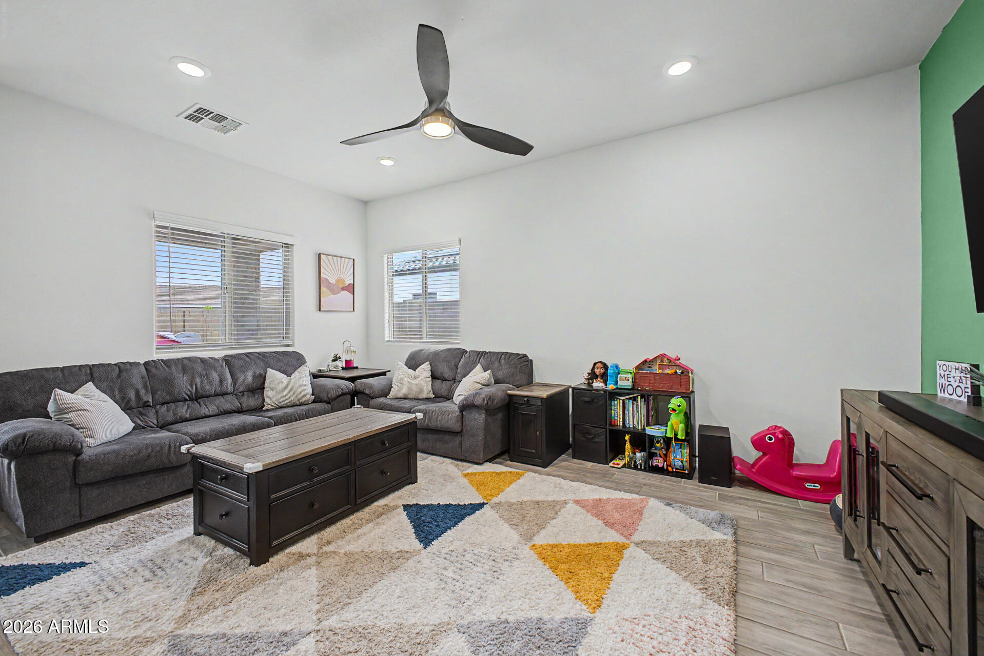 LUKE LANDING - Residential