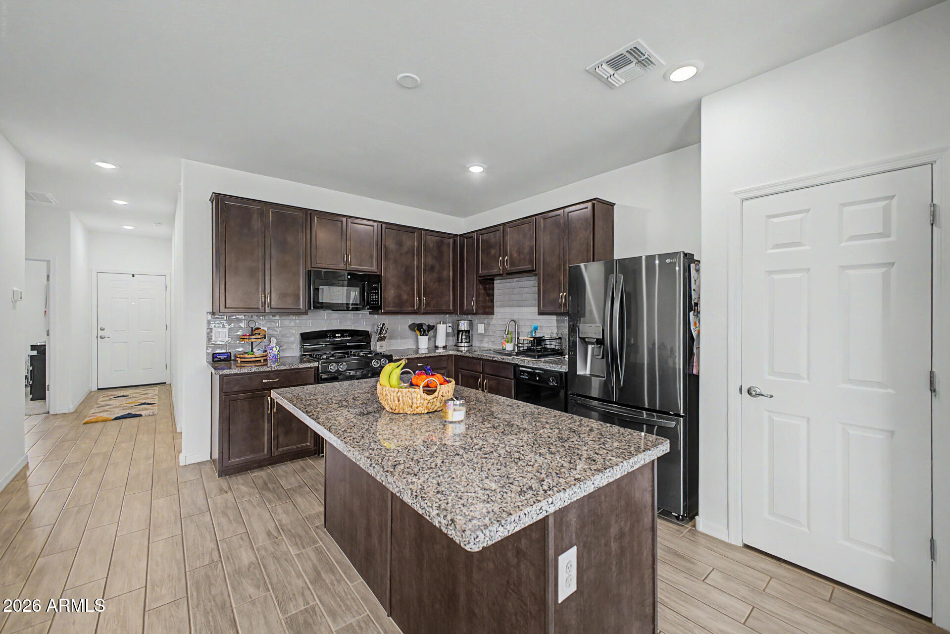 LUKE LANDING - Residential