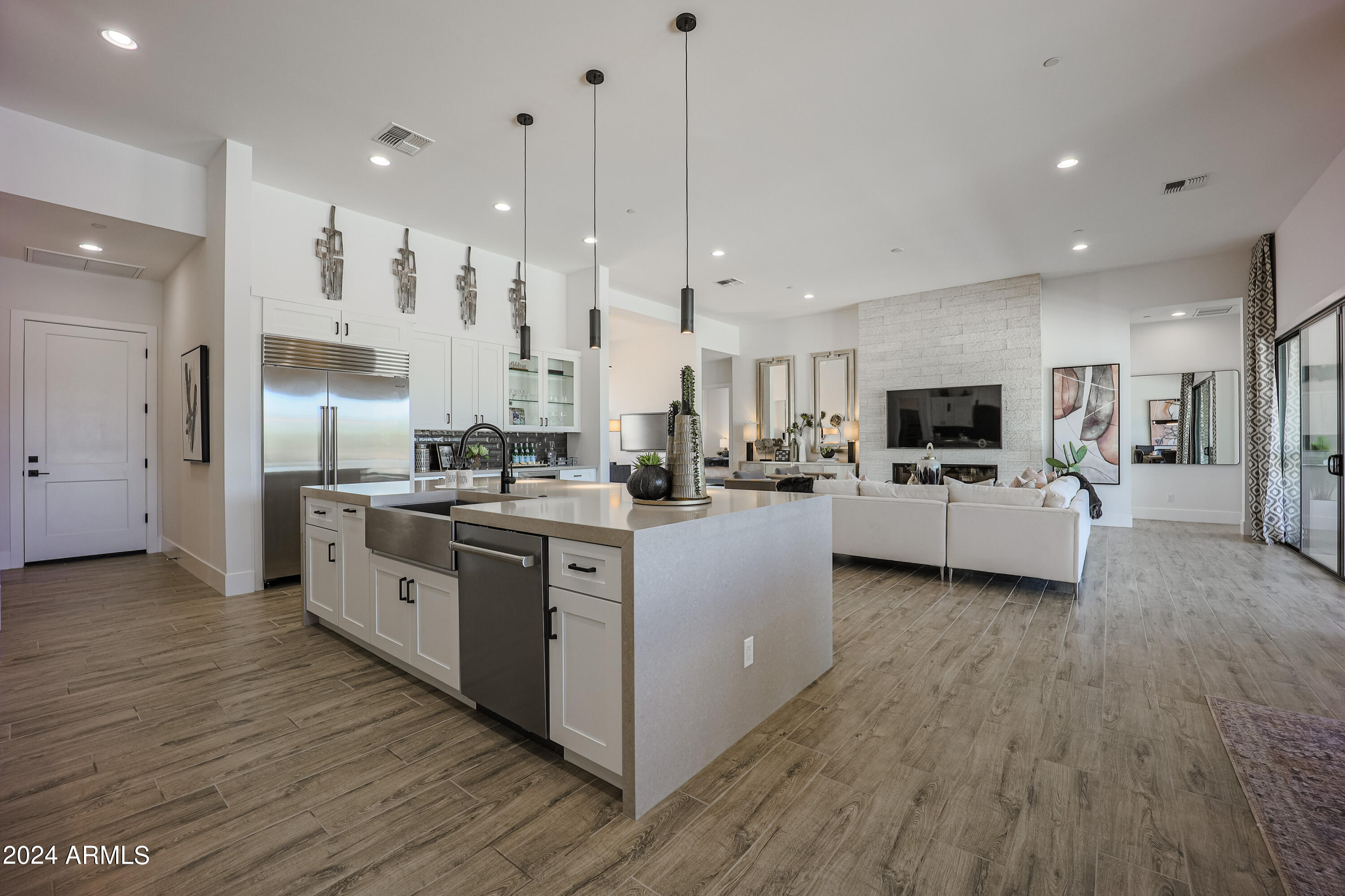7195 E RANCHO DEL ORO Drive