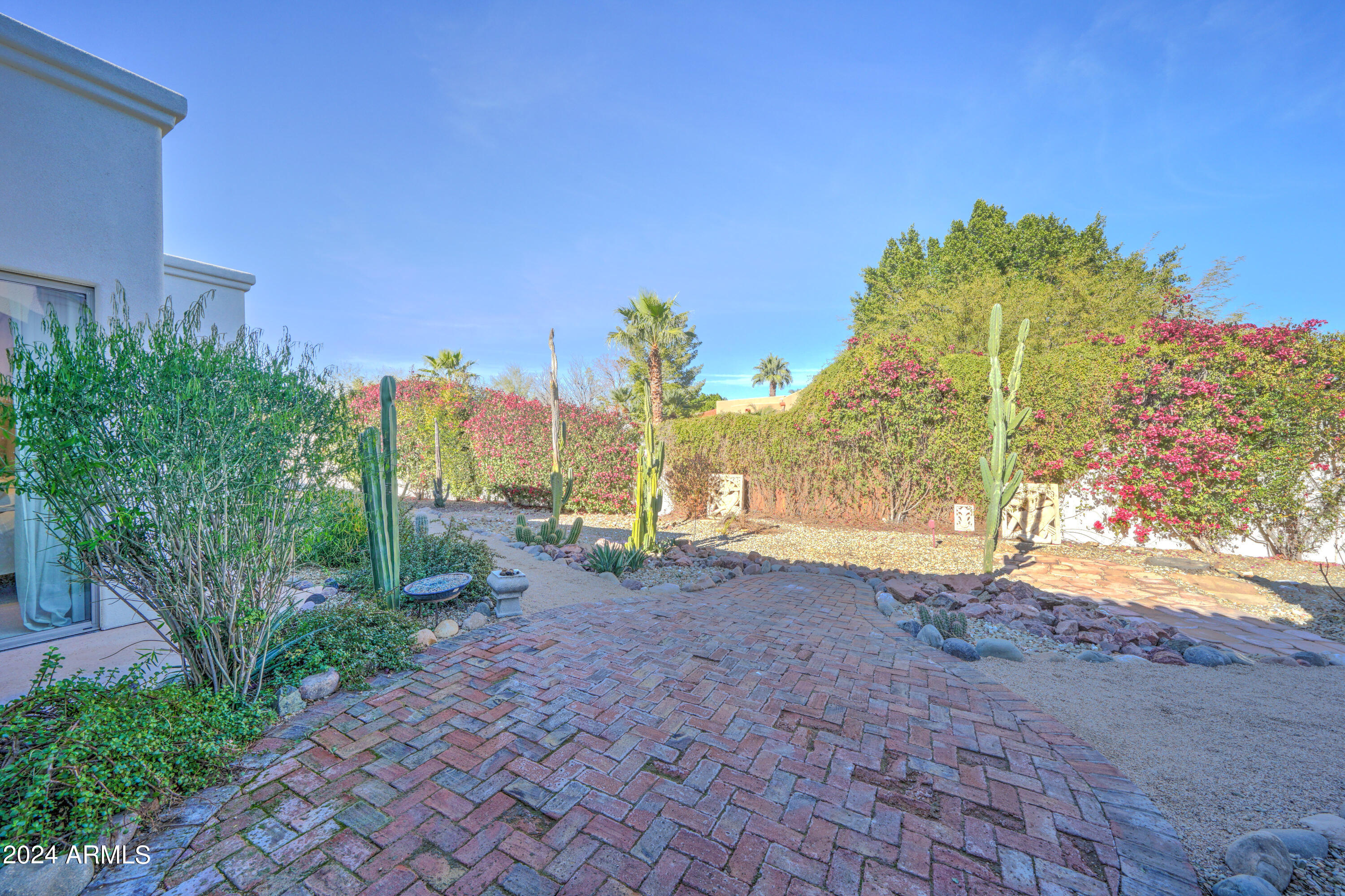 Lengthy --to come in escrow - Residential