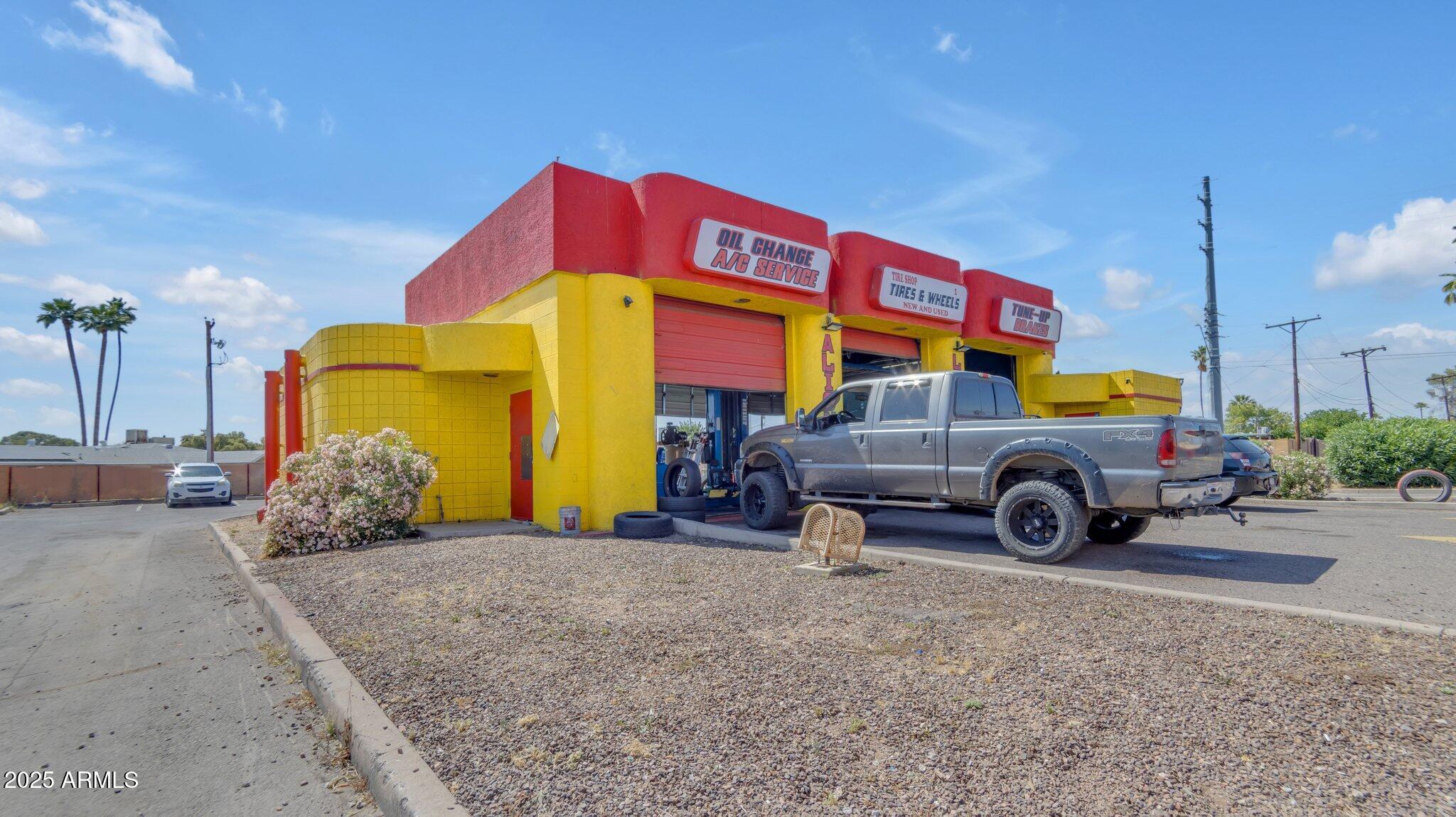 NORTHERN COMMERCIAL COMPLEX - Commercial Sale