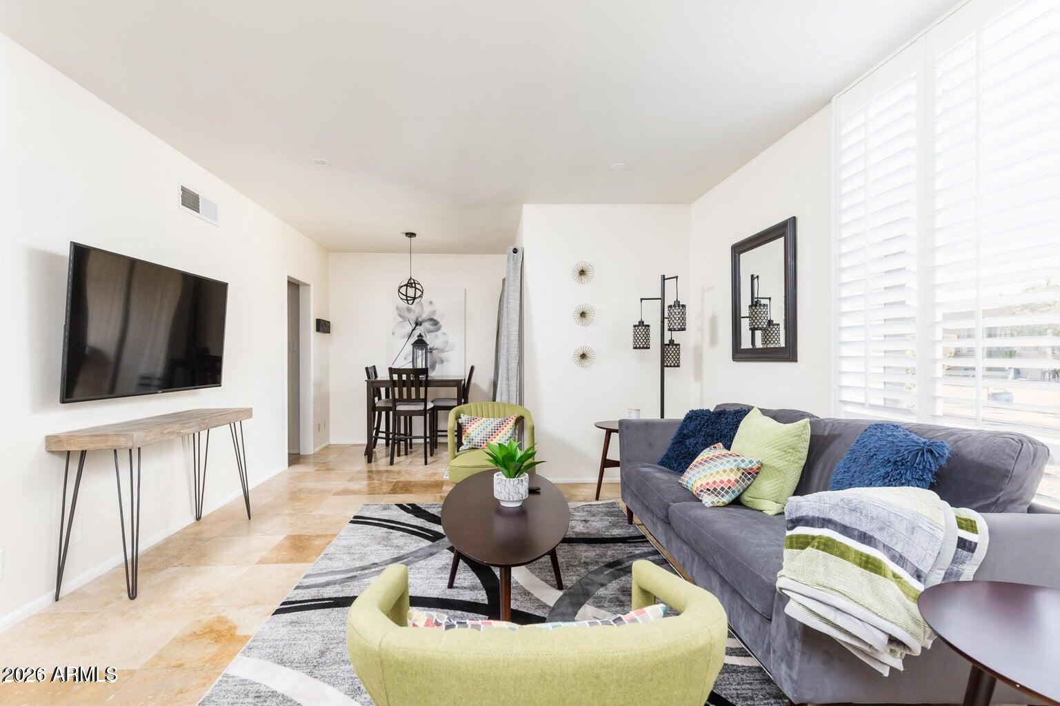 3242 E CAMELBACK Road 104