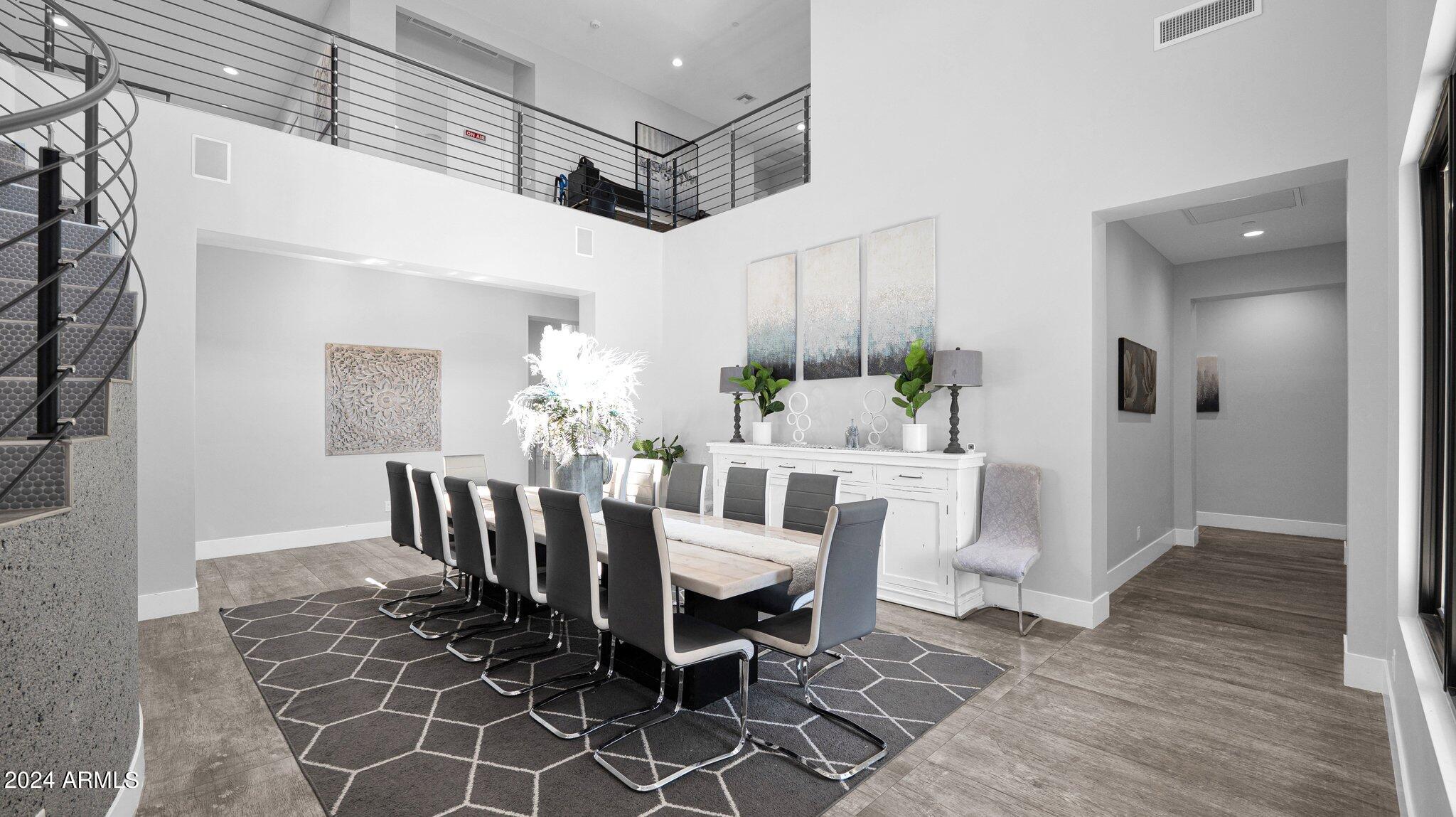 MONTANA DORADA - Residential