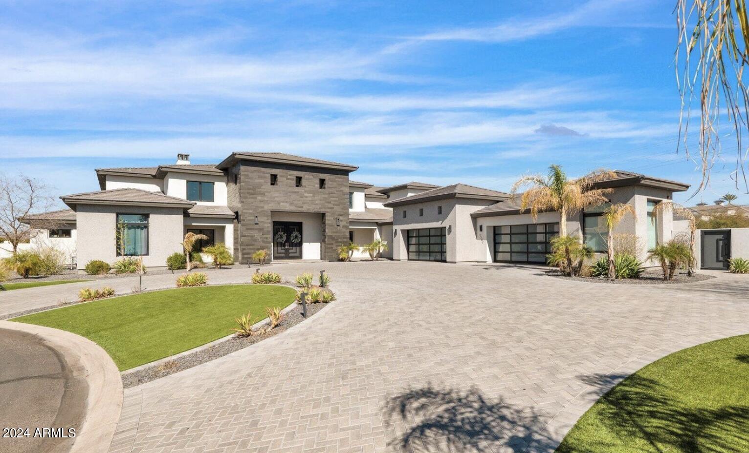 MONTANA DORADA - Residential