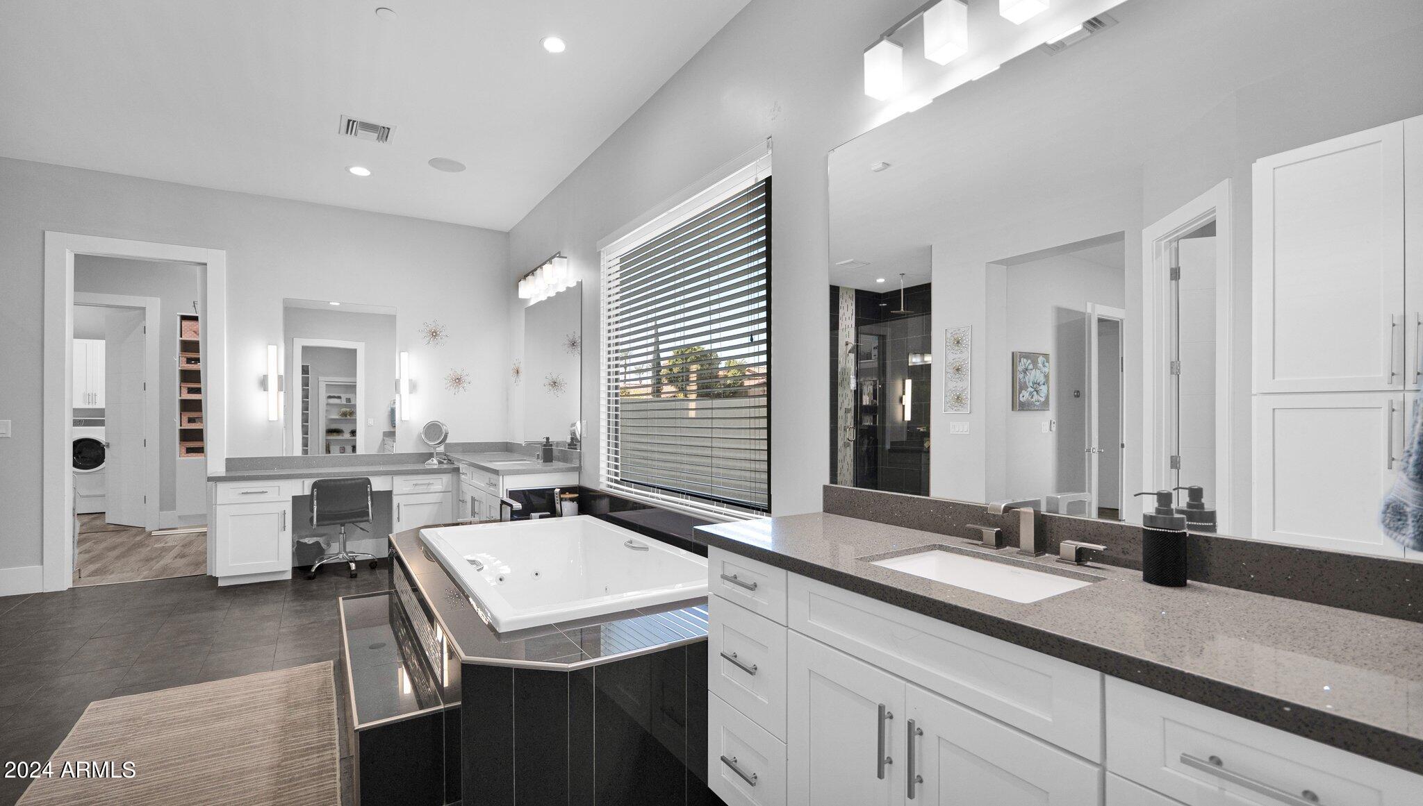MONTANA DORADA - Residential