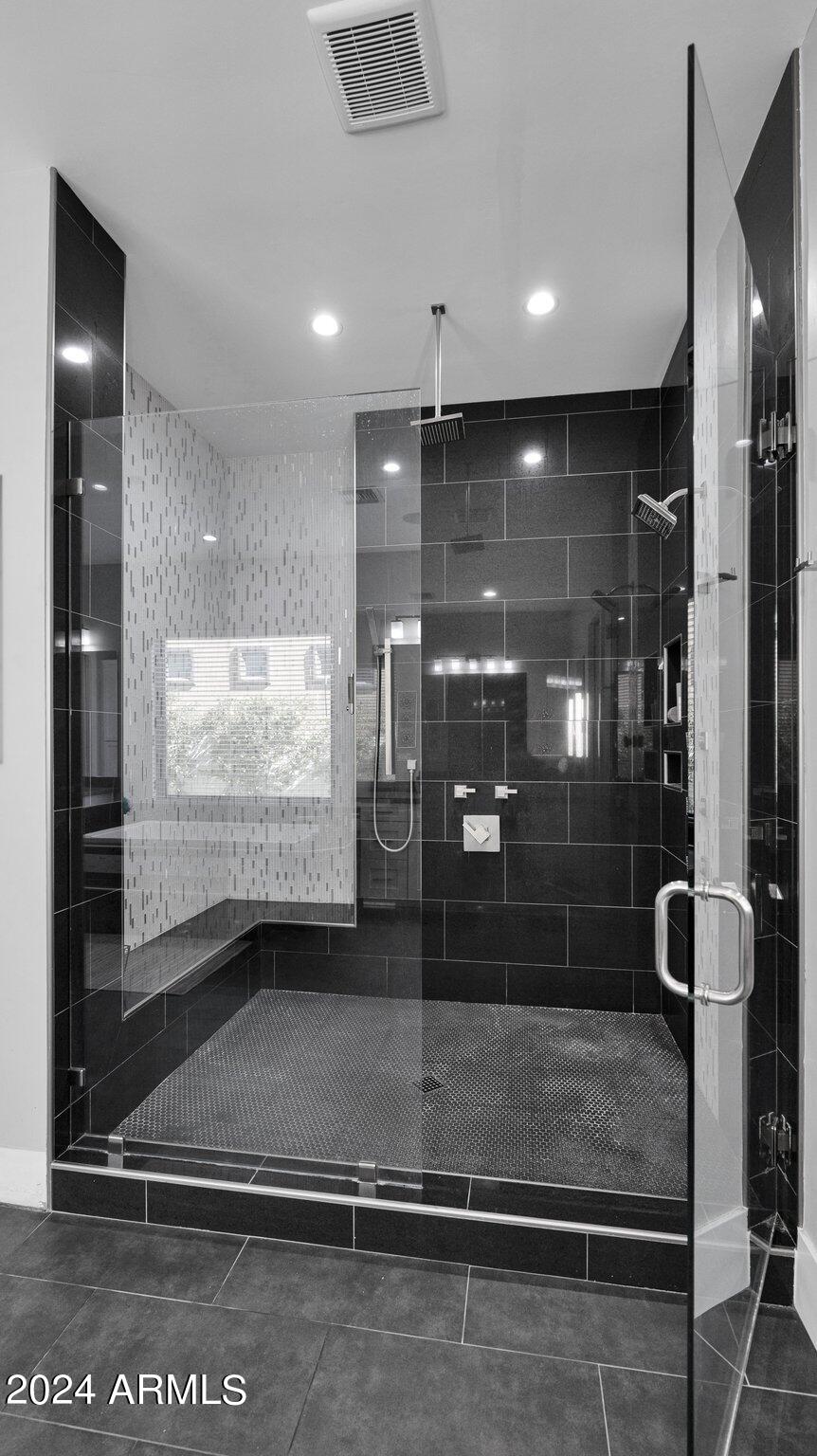 MONTANA DORADA - Residential