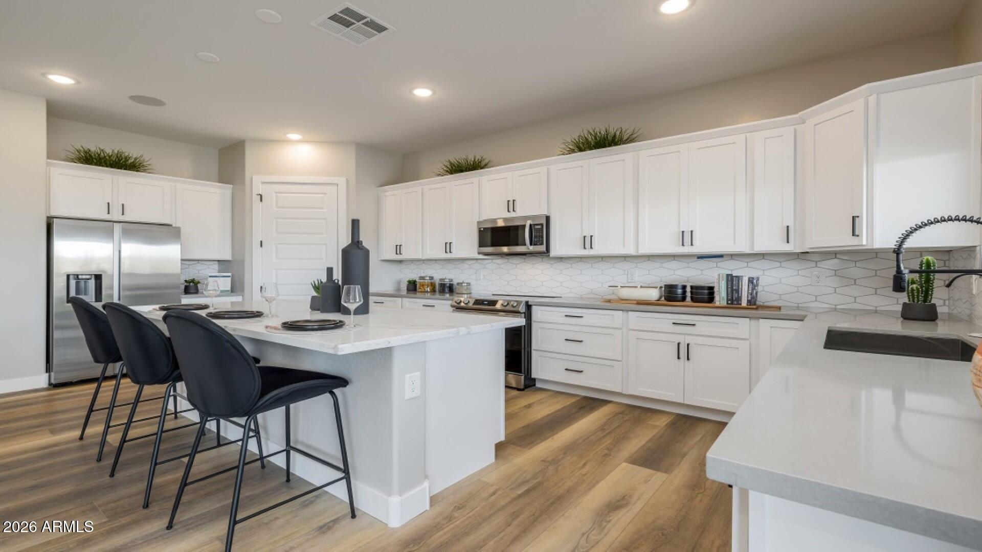 ALAMAR PHASE 4 - Residential