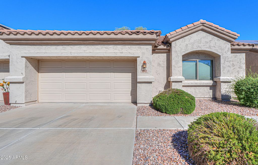 Photo of 1542 E Melrose Drive, Casa Grande, AZ 85122 (MLS # 6939659)