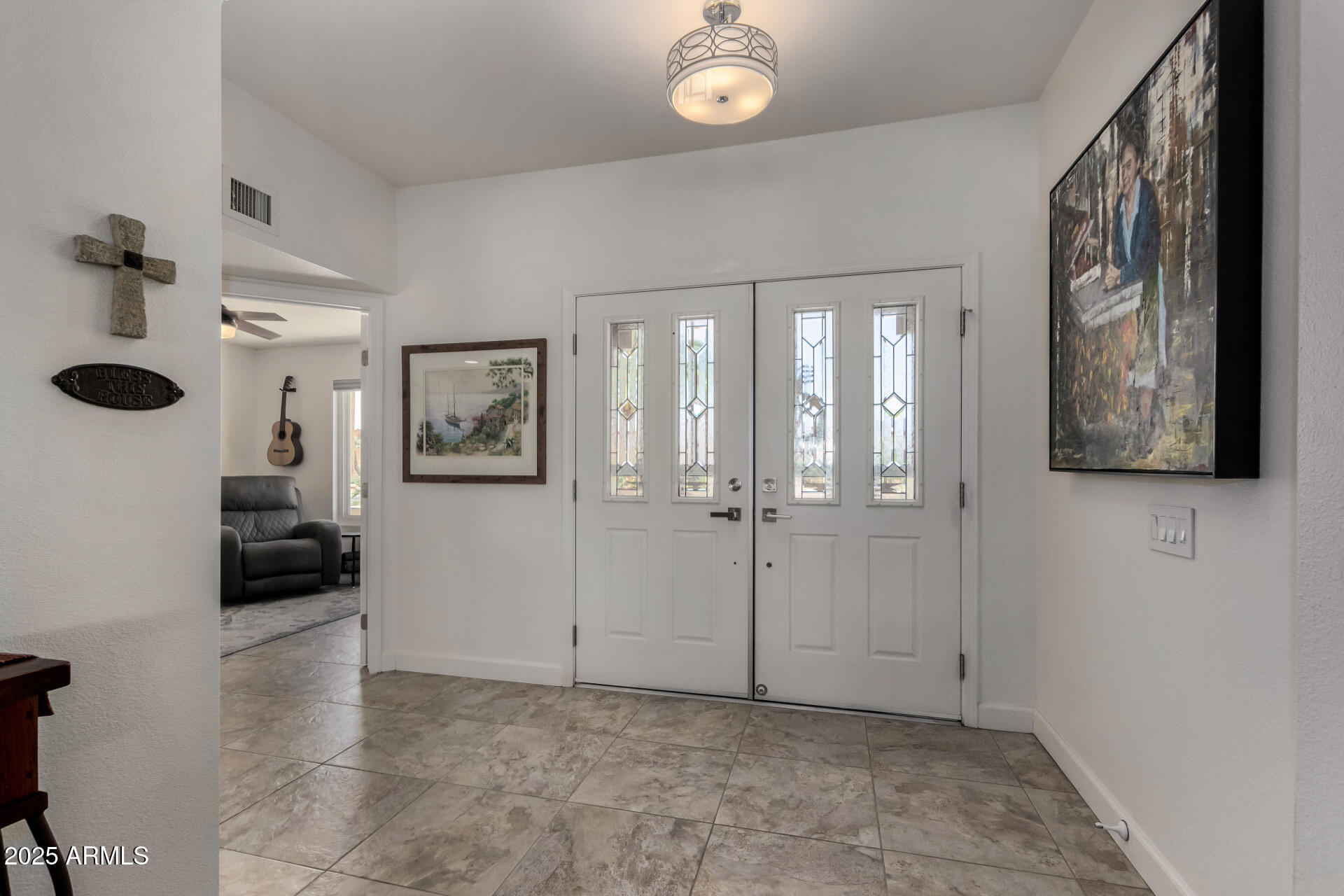 14713 W RAVENSWOOD Drive