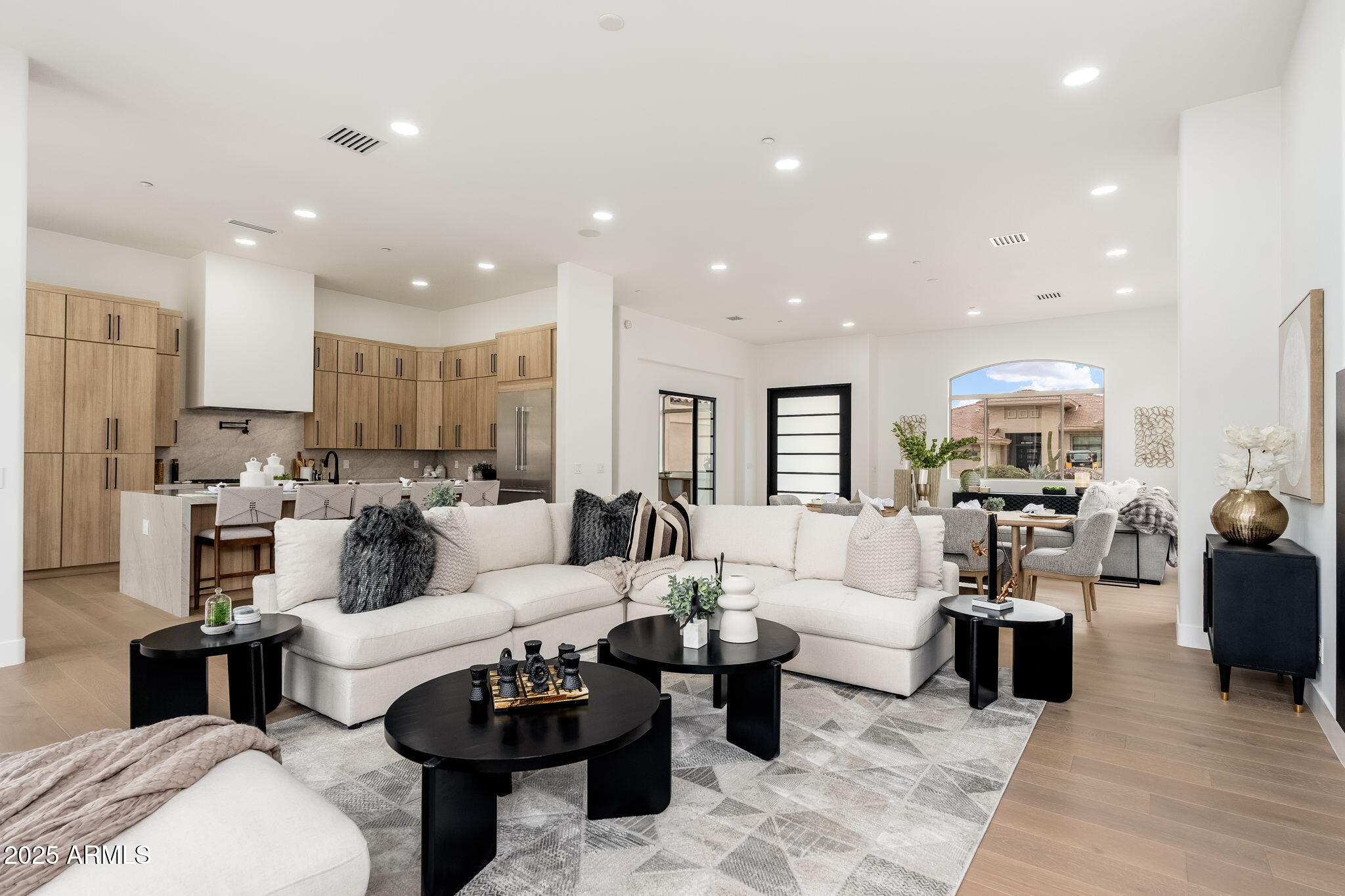 11917 E MARIPOSA GRANDE Drive