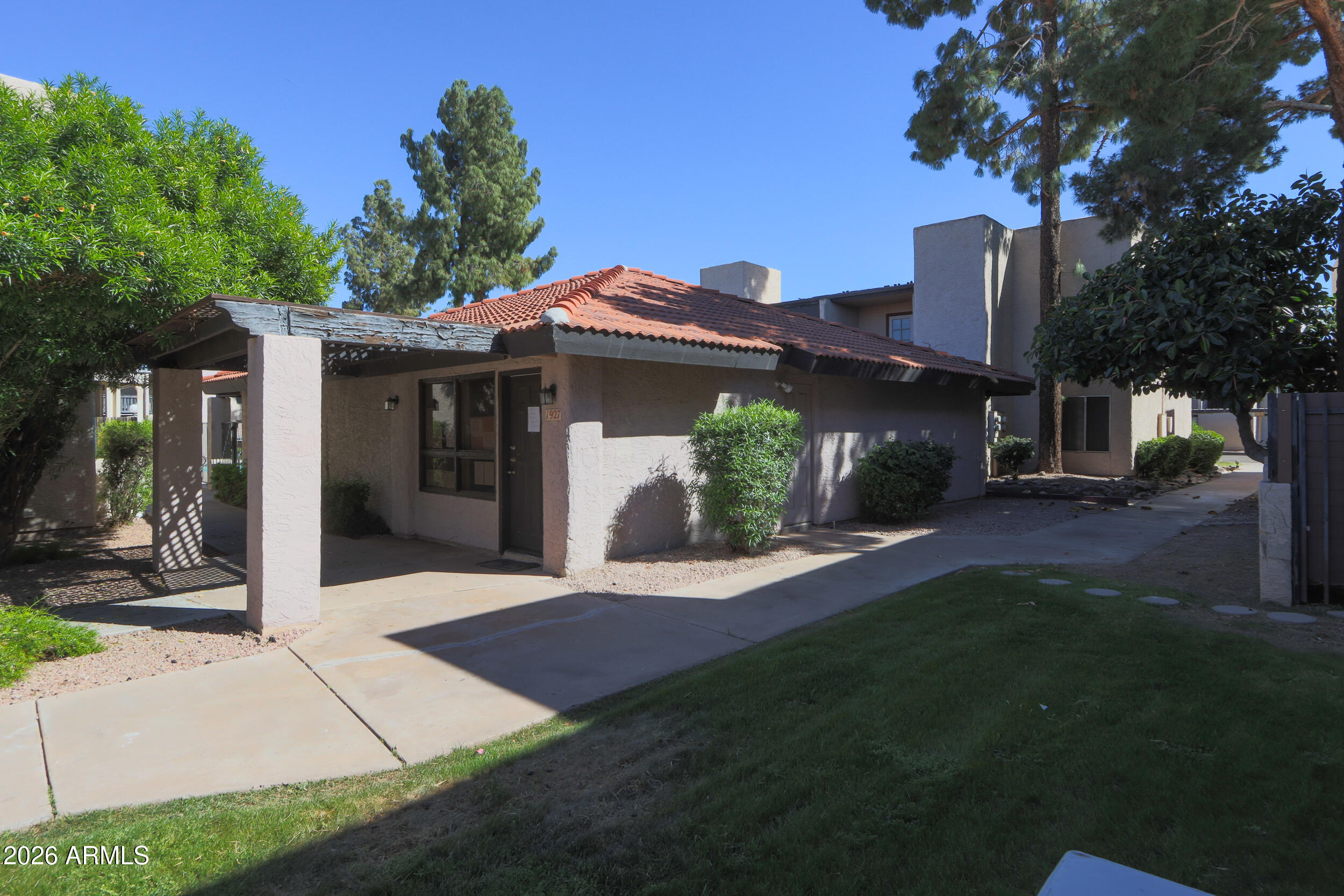 MESA GRANDE CONDOMINIUMS AMD - Residential