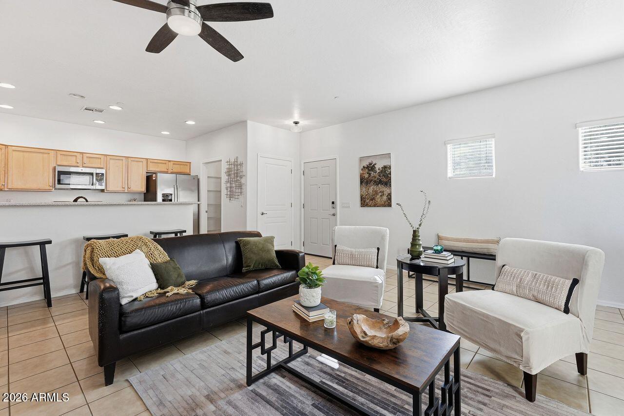 COLONY WASH VISTA CONDOMINIUMS - Residential