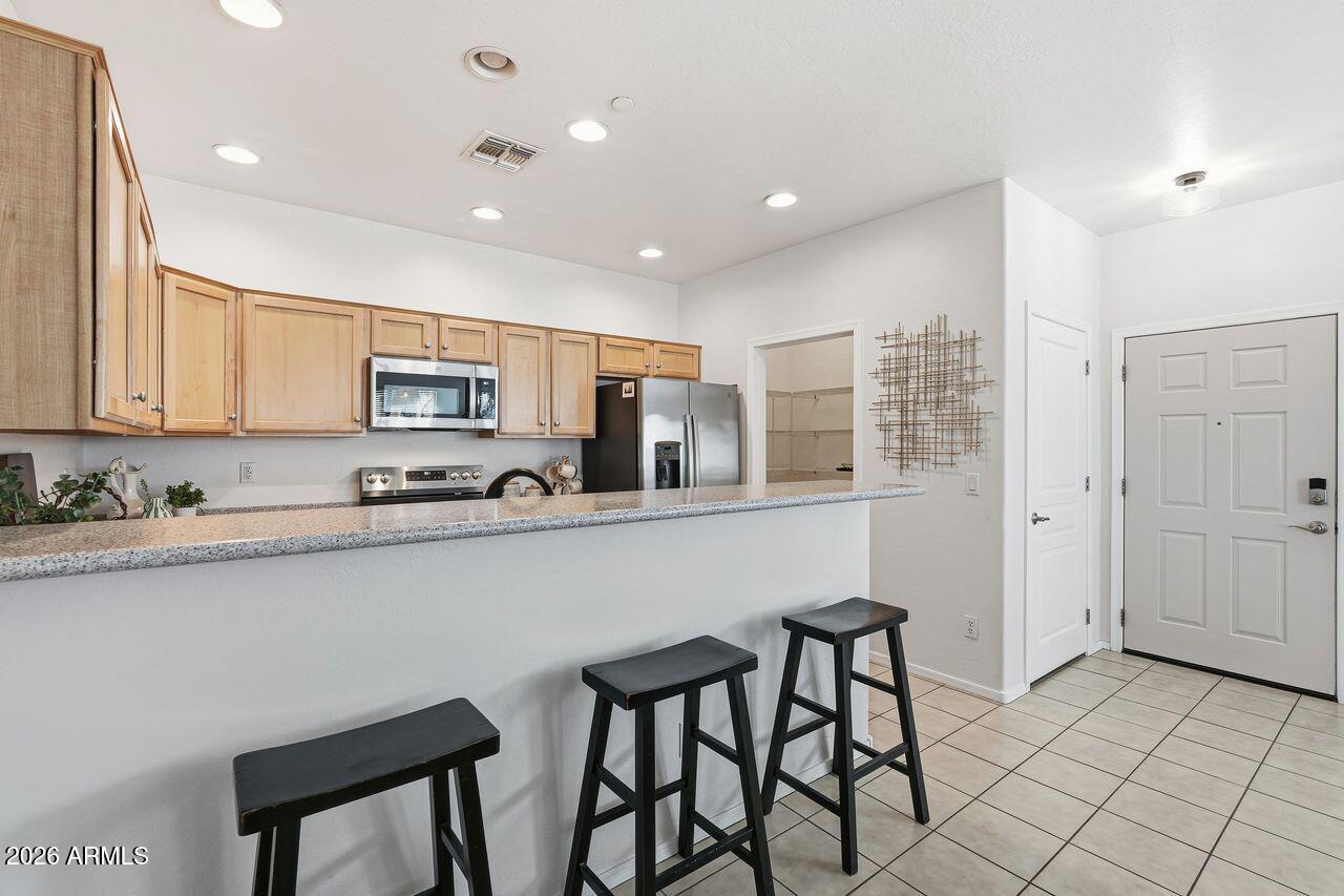 COLONY WASH VISTA CONDOMINIUMS - Residential