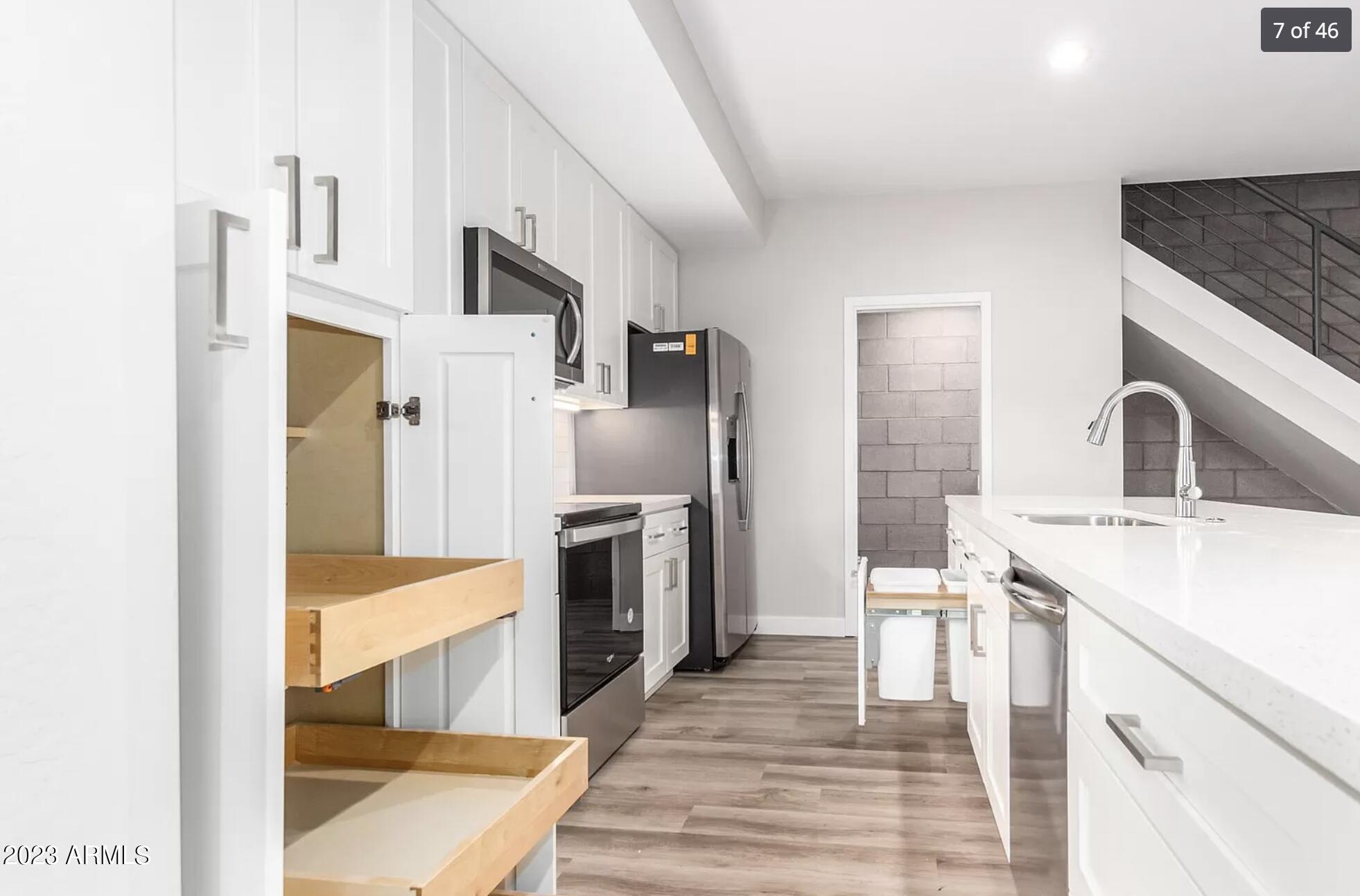 PINCHOT 34 TOWNHOMES - Residential Income