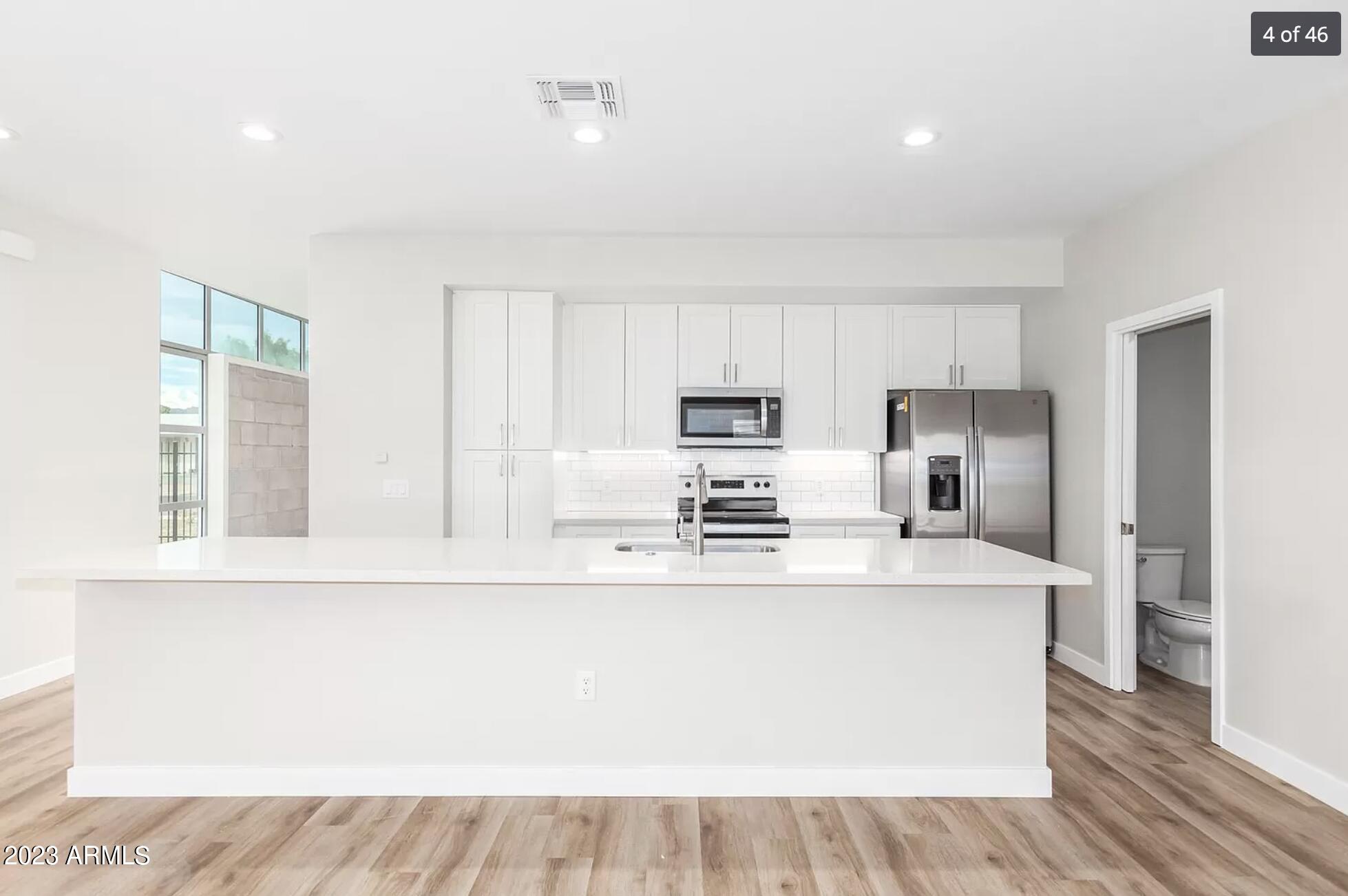 PINCHOT 34 TOWNHOMES - Residential Income