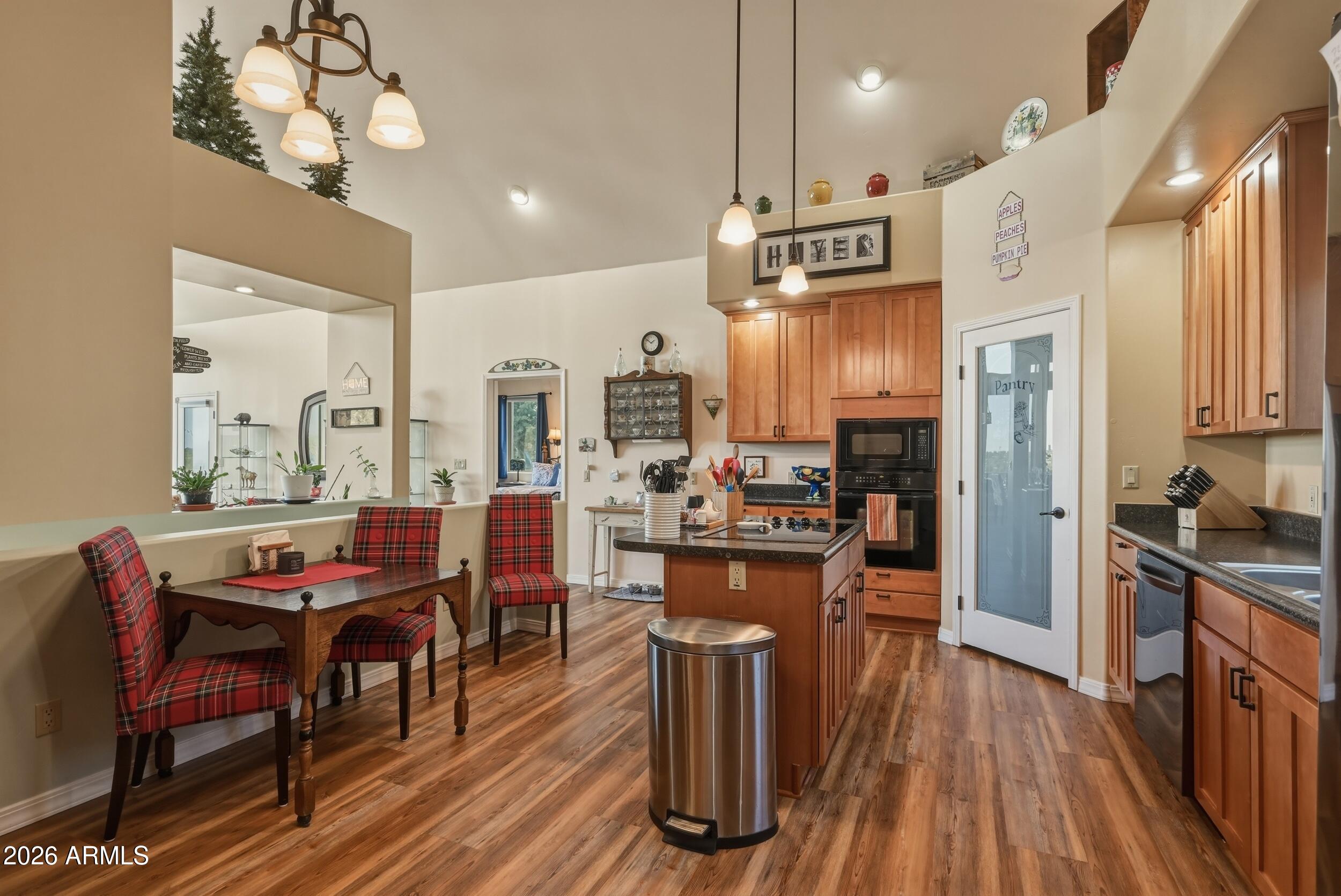 804 N ELK HORN Circle