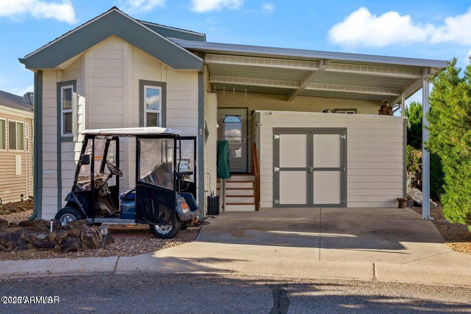 8220 LAKE FRONT Drive