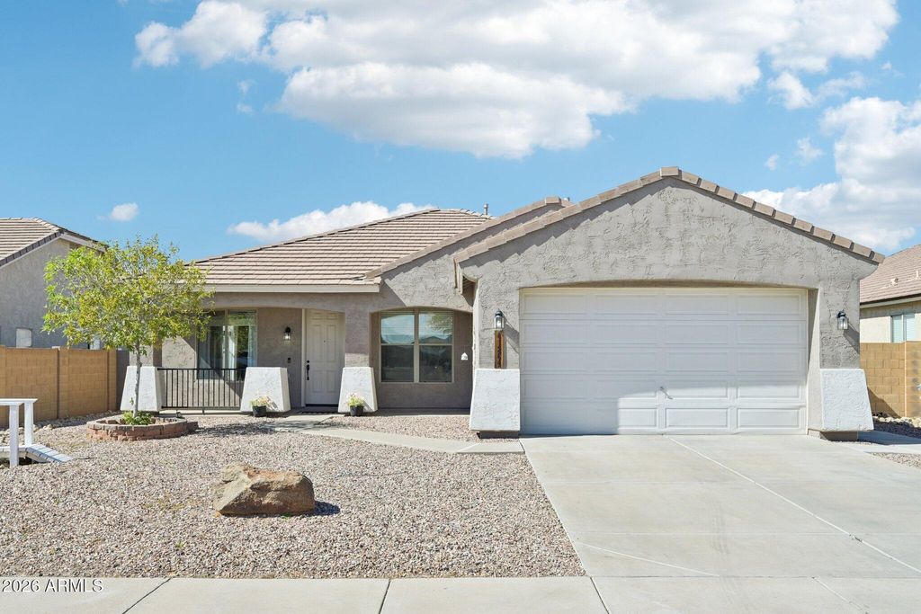 Photo of 41264 N Vine Avenue, San Tan Valley, AZ 85140 (MLS # 6990024)