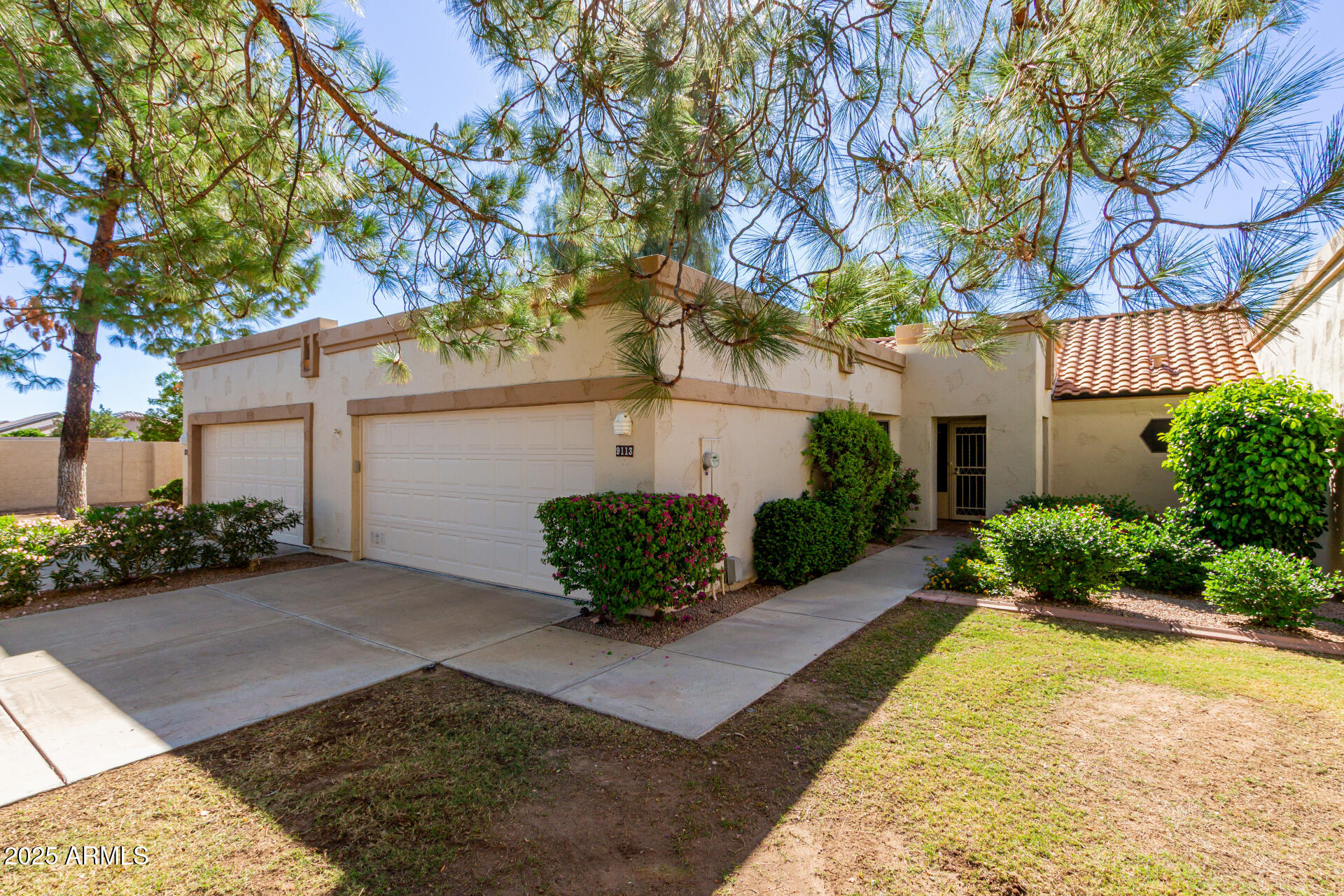 9113 W KIMBERLY Way